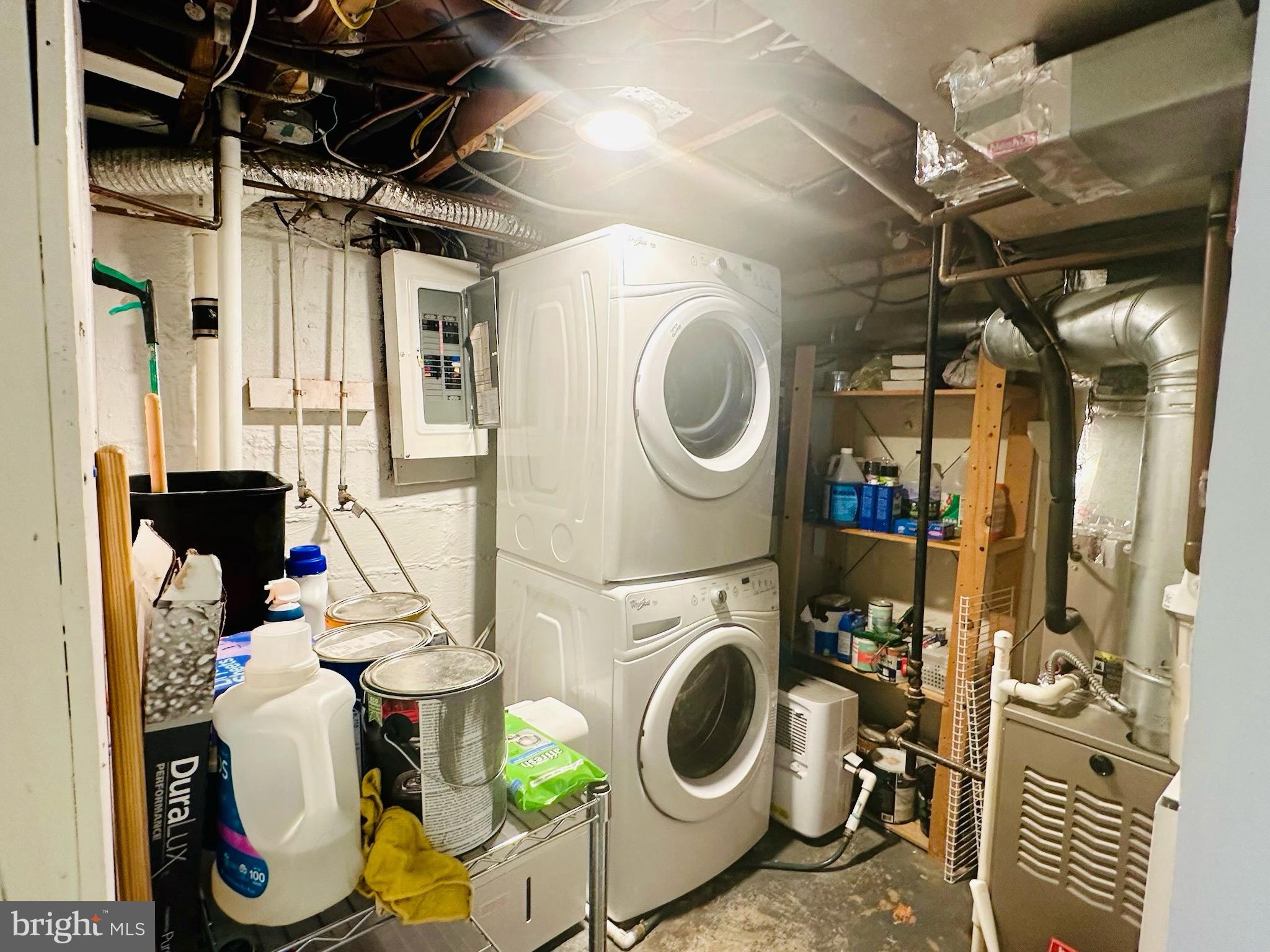 JEFFERSON MANOR - Residential