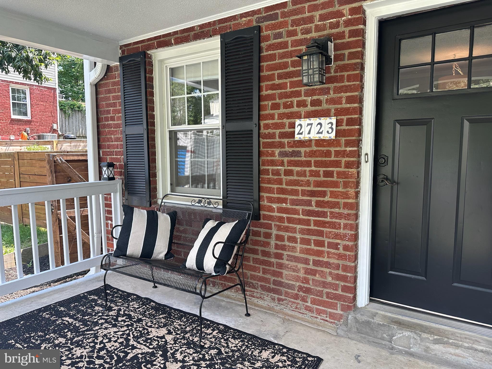 JEFFERSON MANOR - Residential