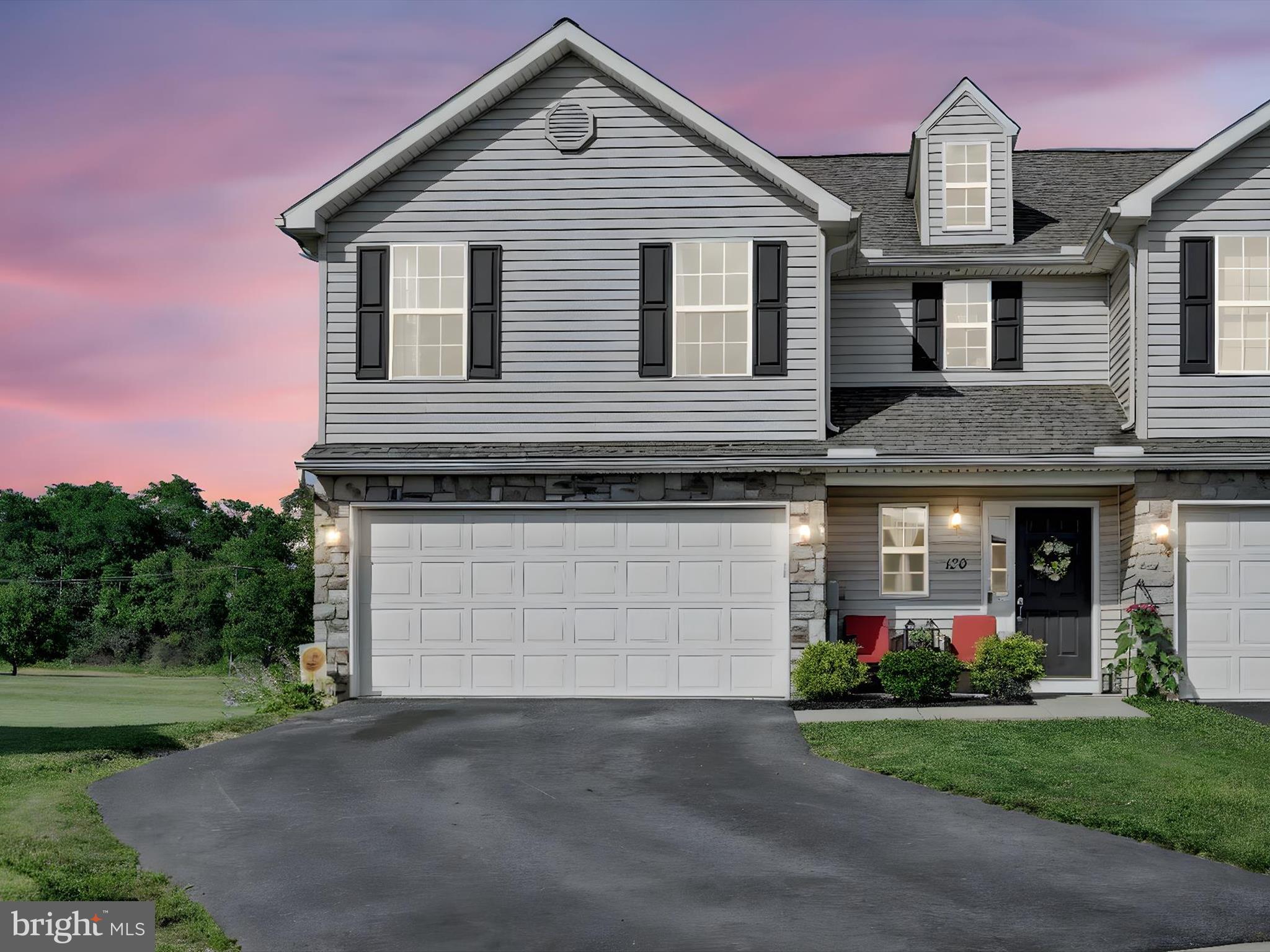 150 BRAEBURN WAY