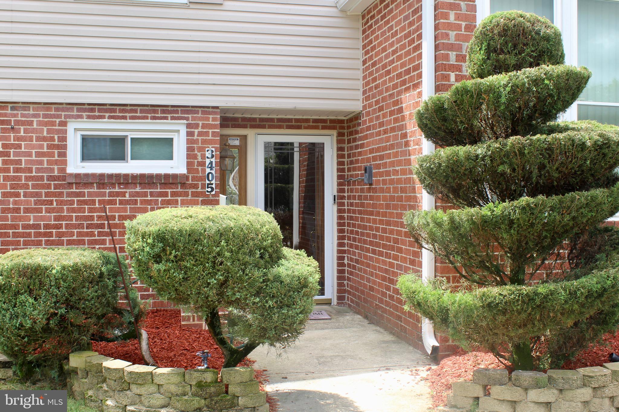 LYNNE ACRES - Residential