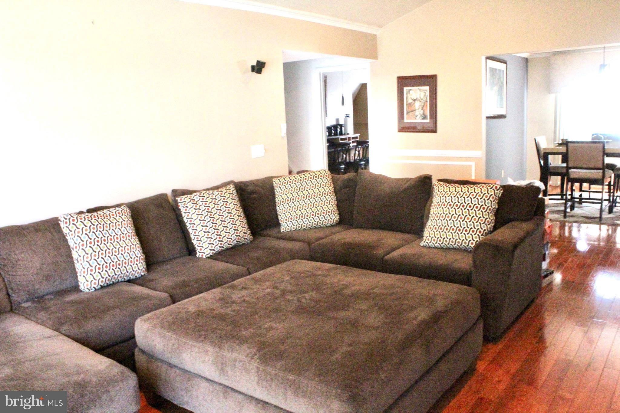 LYNNE ACRES - Residential