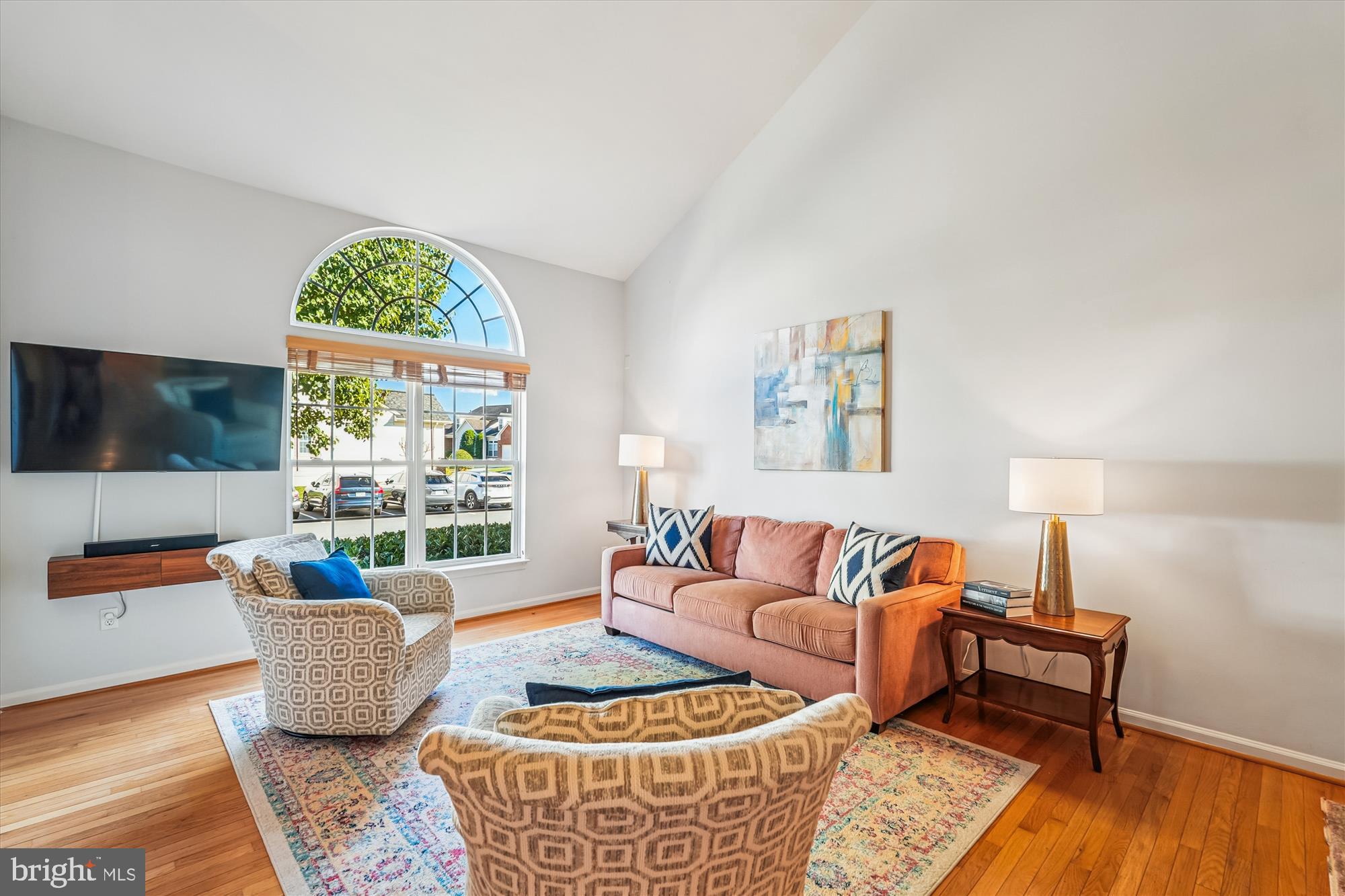 ASHBURN VILLAGE - Residential