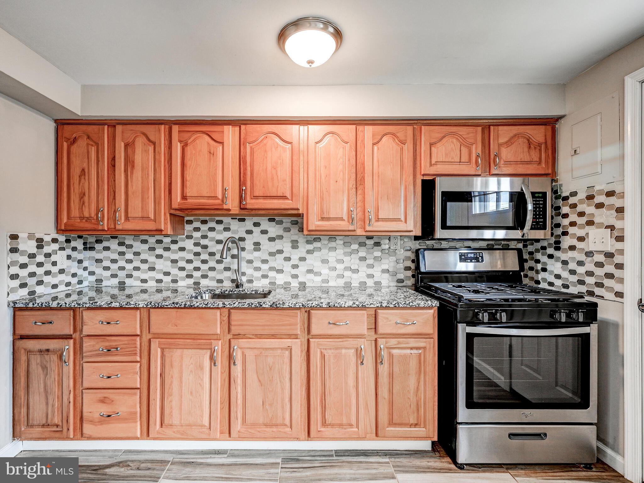 SOUTHFIELD - Residential