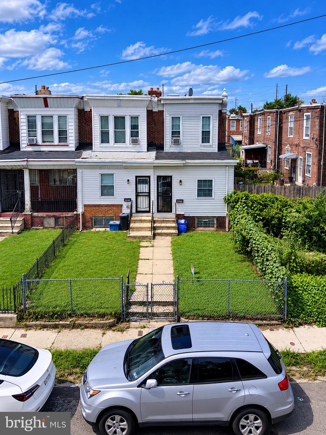 5258 N FAIRHILL STREET