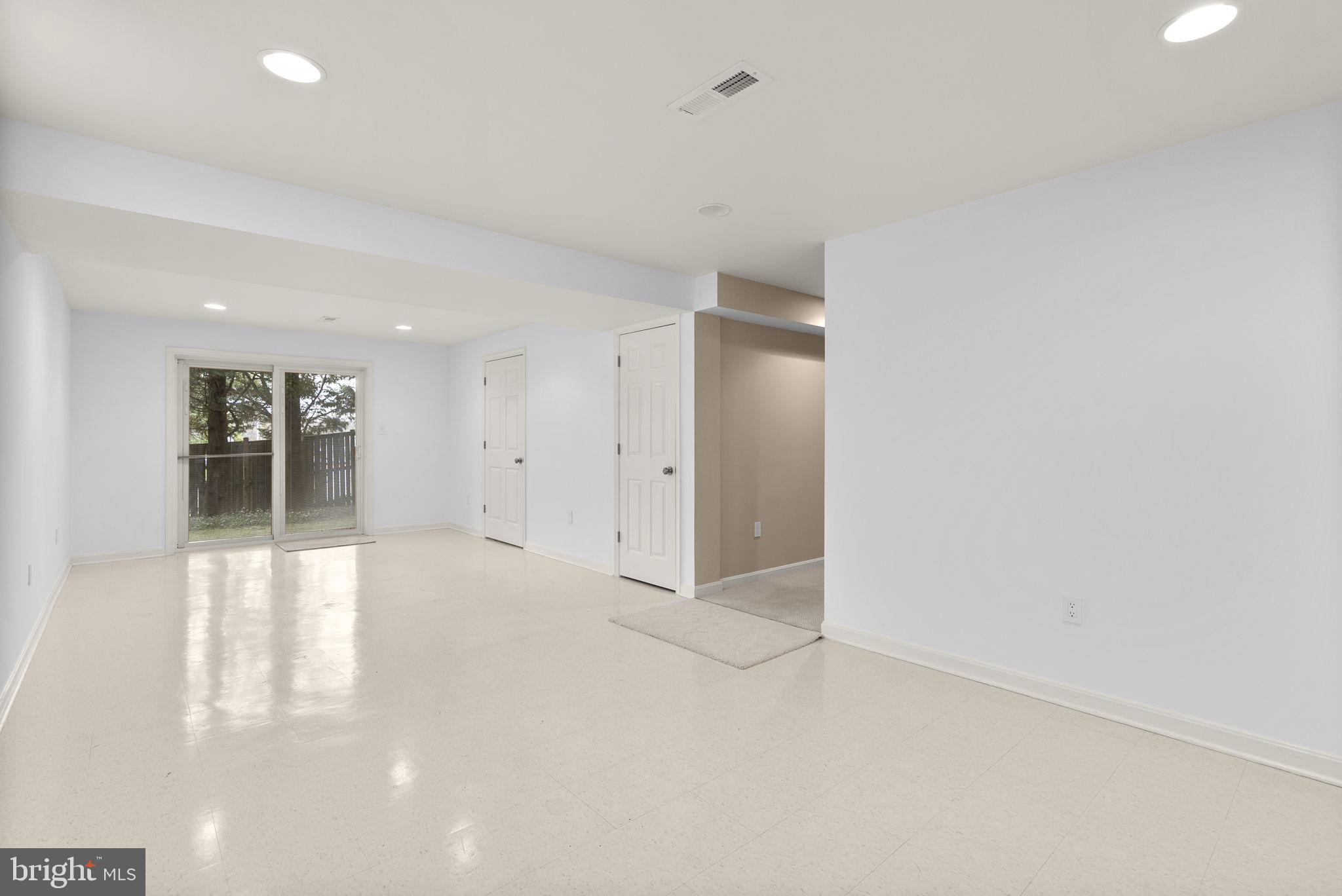 ORCHARD RIDGE - Residential