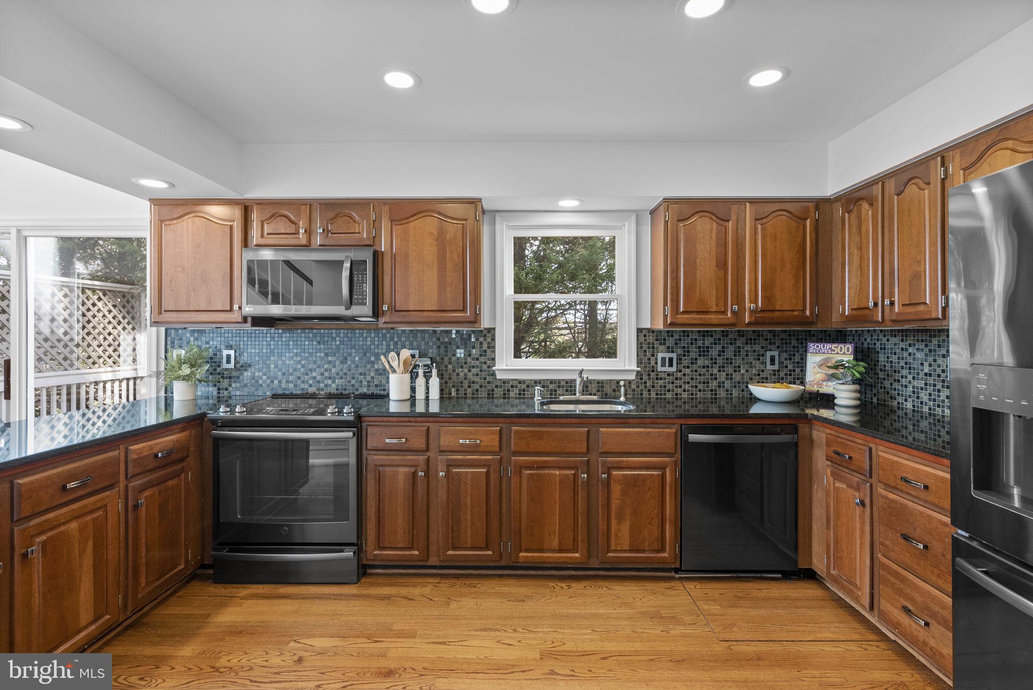 ORCHARD RIDGE - Residential