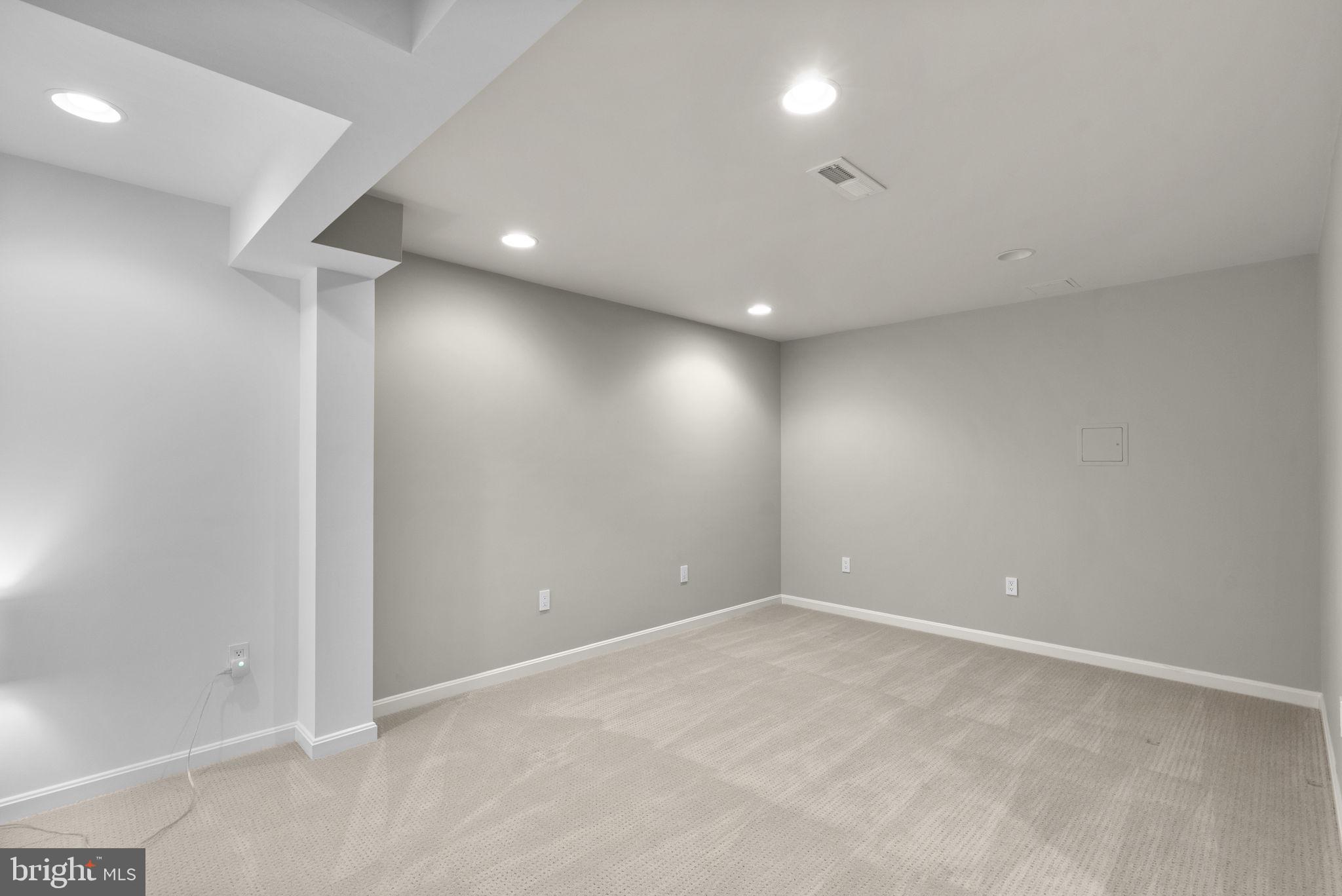 ORCHARD RIDGE - Residential