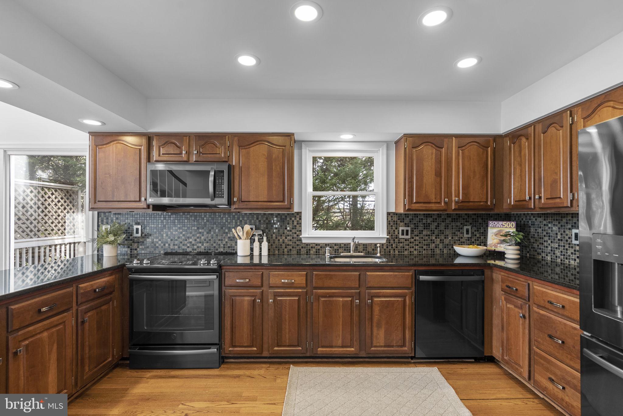 ORCHARD RIDGE - Residential