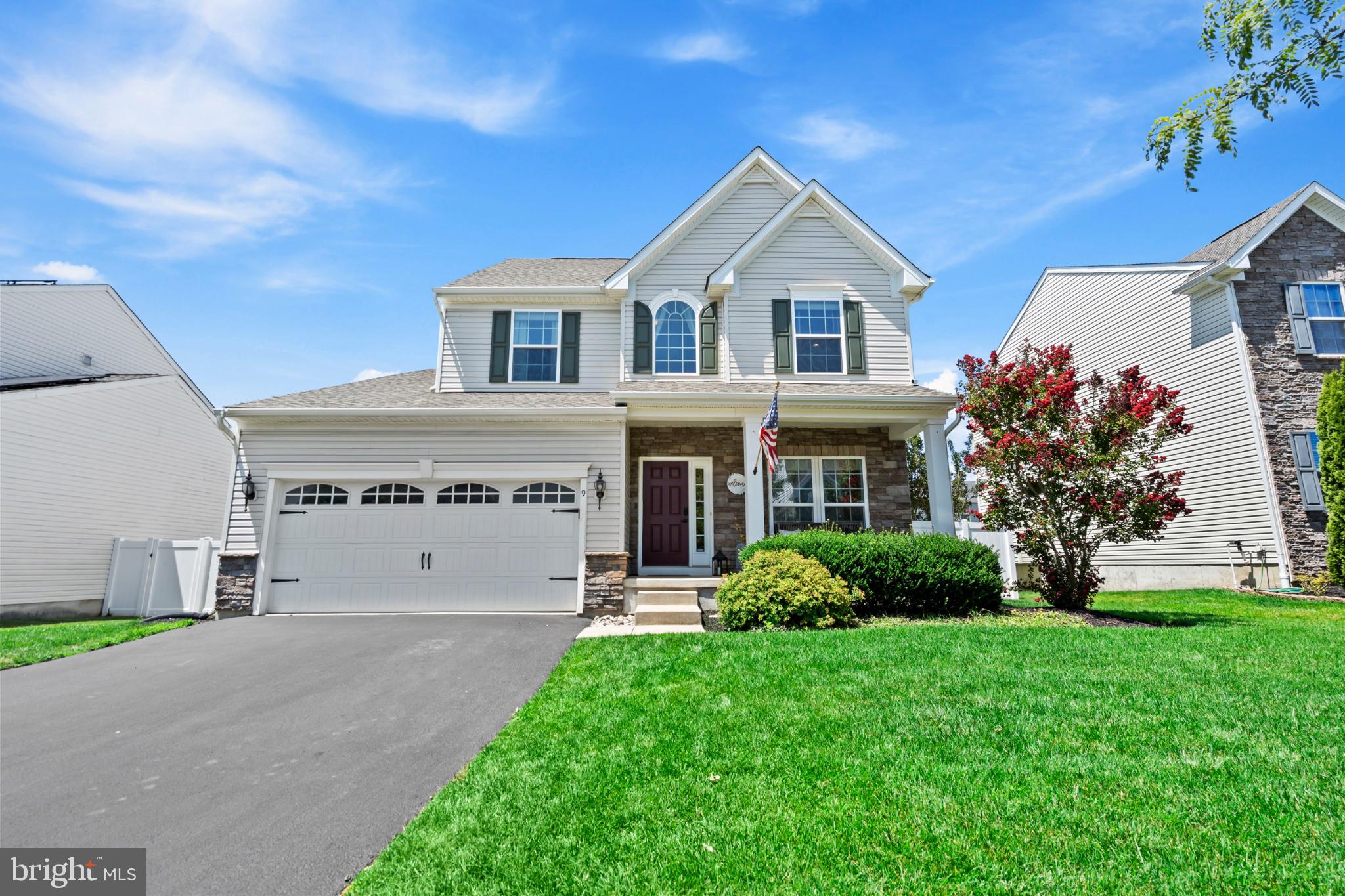 9 BAYBERRY WAY
