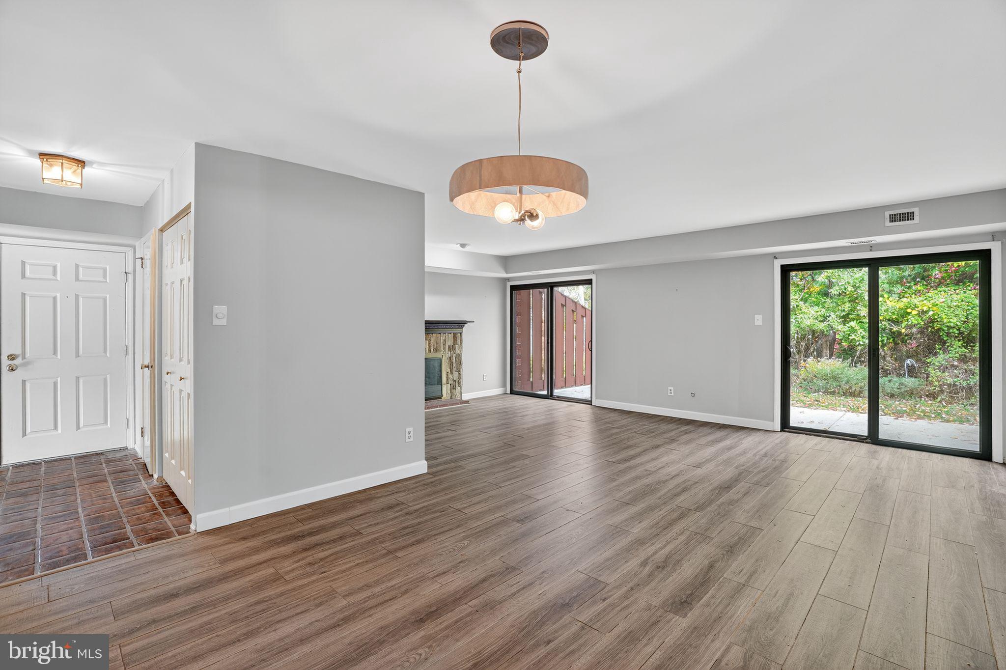 ASPENWOOD - Residential