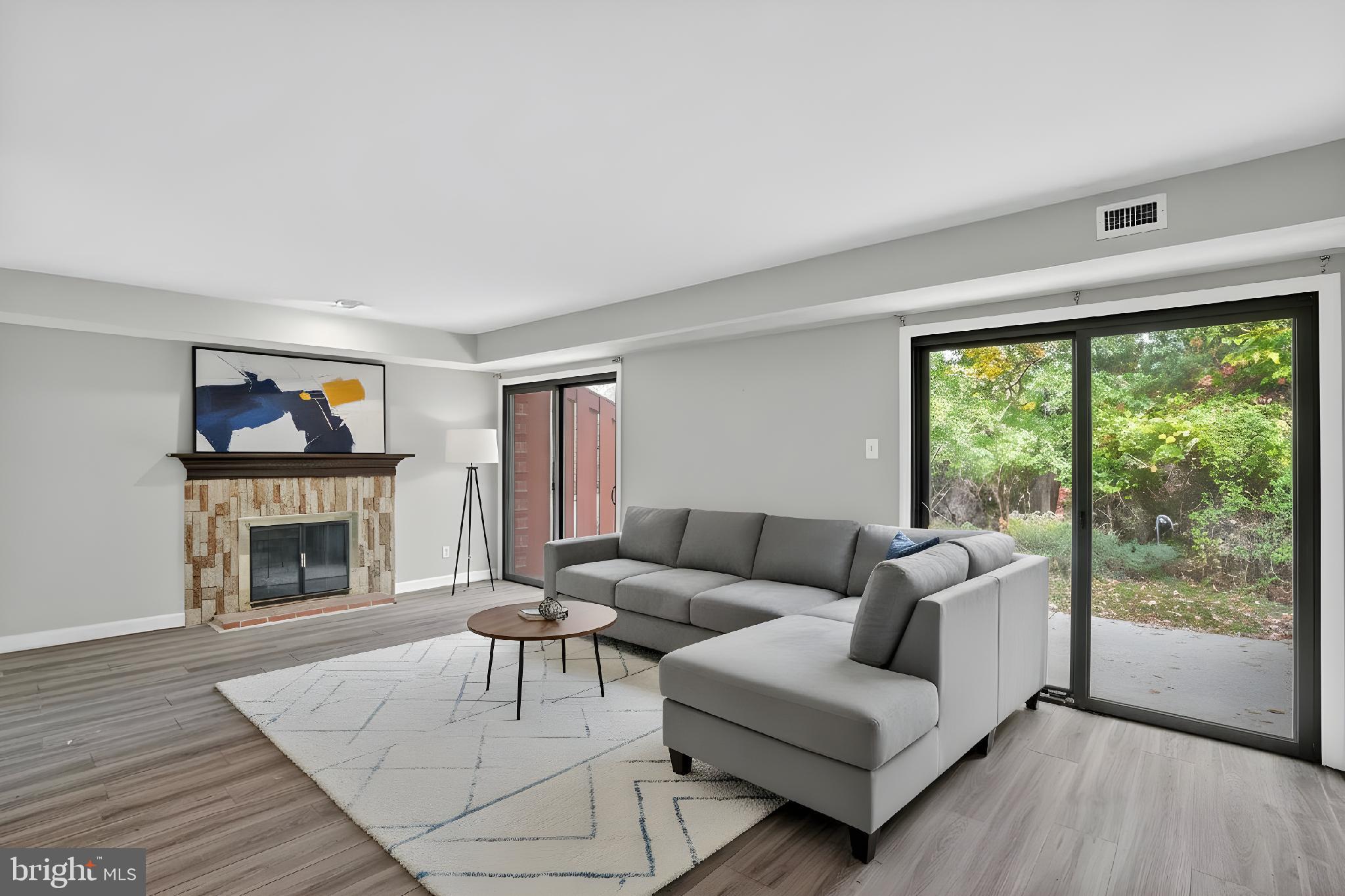 ASPENWOOD - Residential