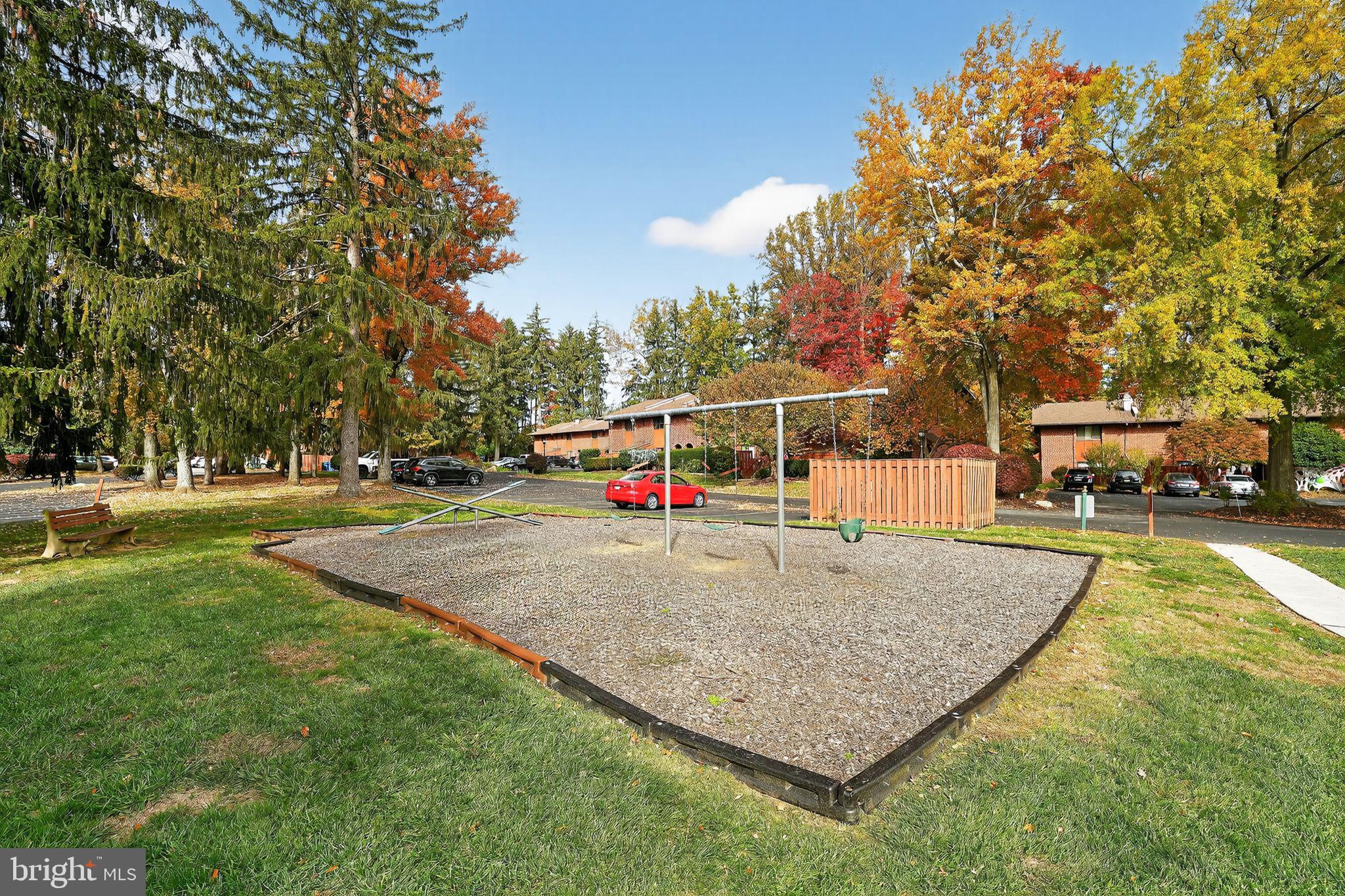 ASPENWOOD - Residential