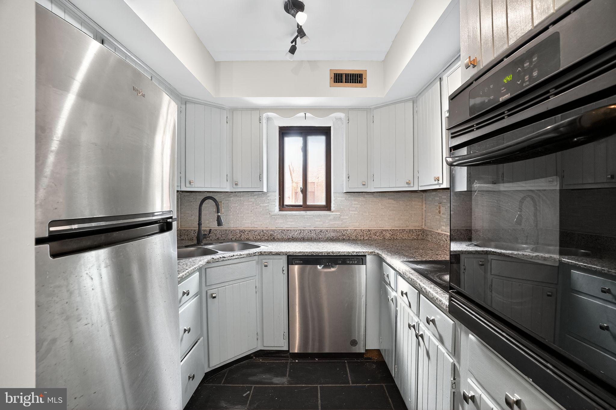 ASPENWOOD - Residential