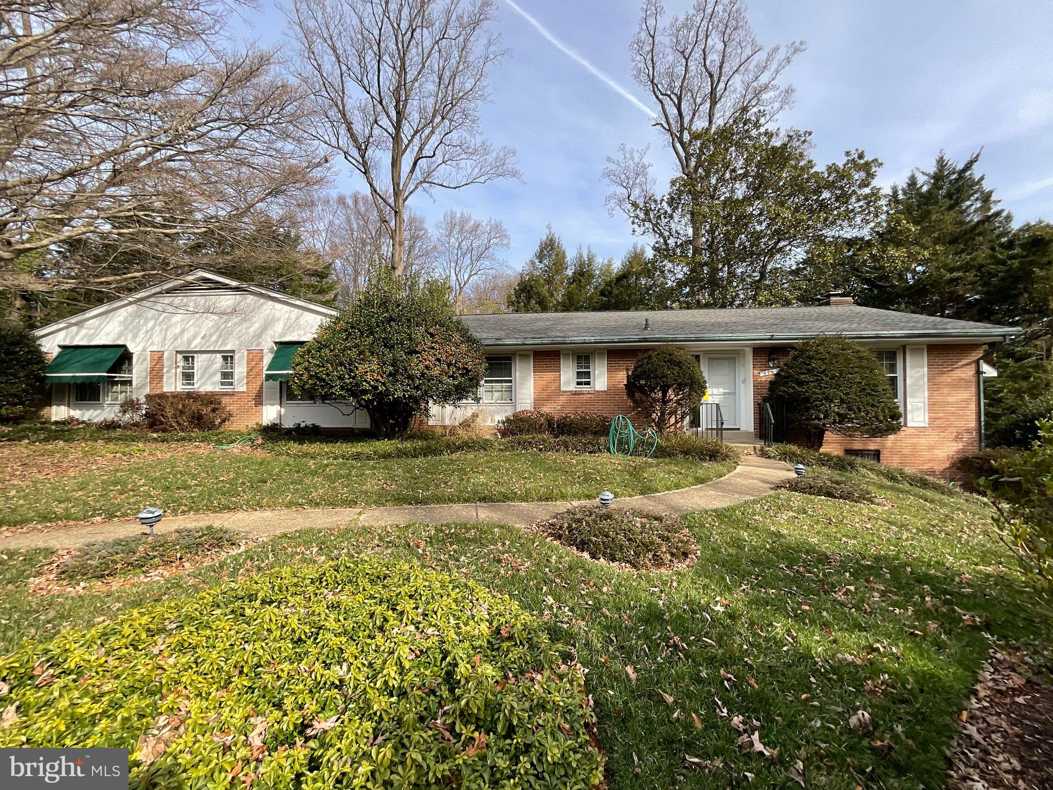 BRIGGS AND HOOPERS - Residential