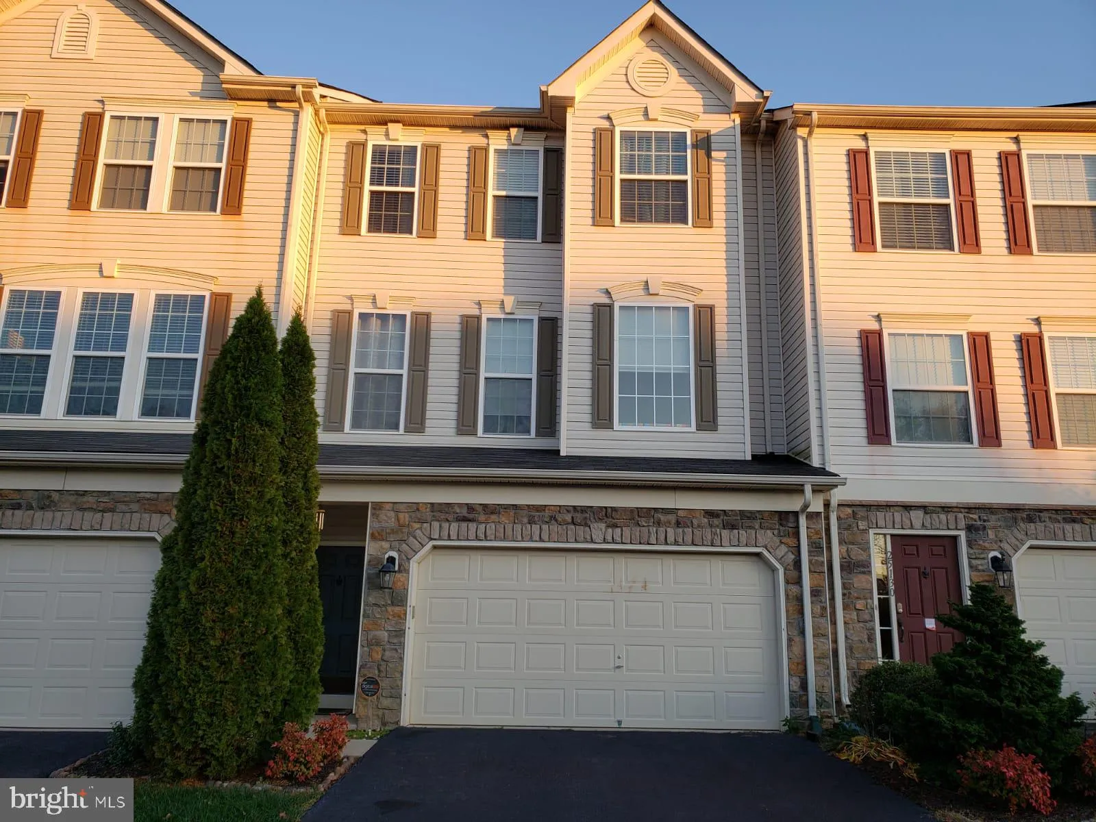25128 Magnetite Terrace, Aldie, VA 20105