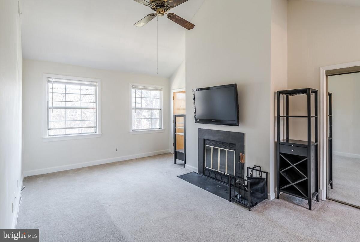 CAMBRIDGE COURTS - Residential Lease