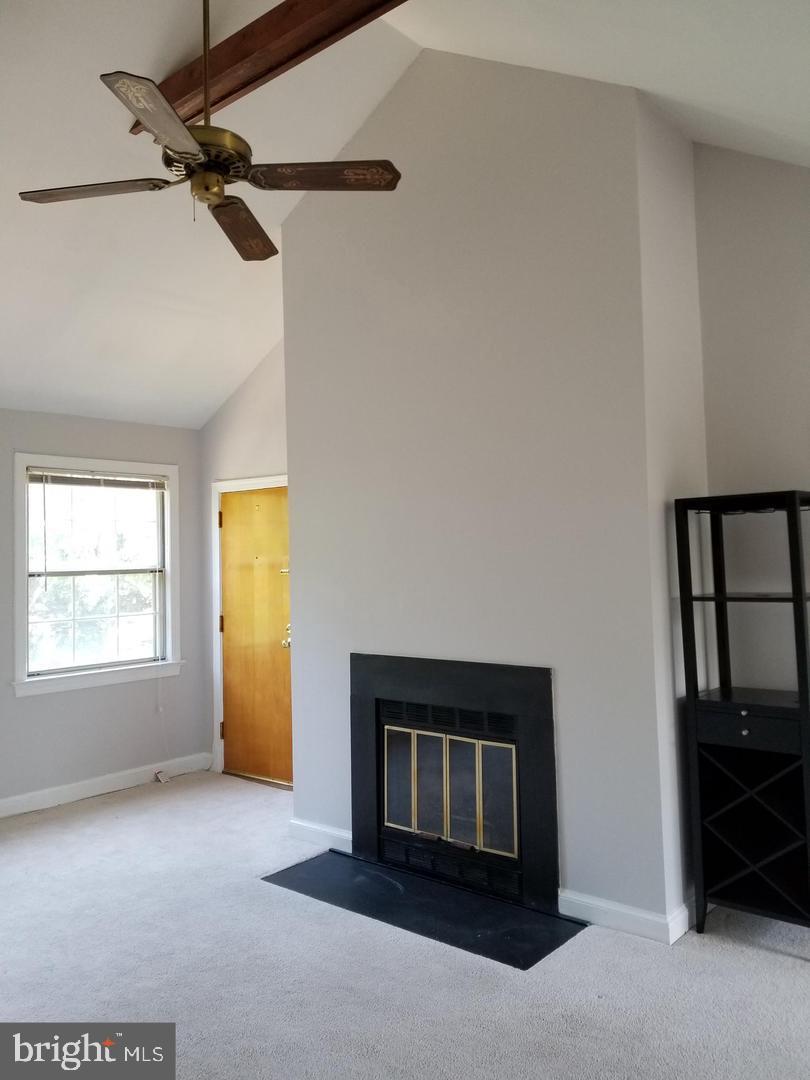 CAMBRIDGE COURTS - Residential Lease