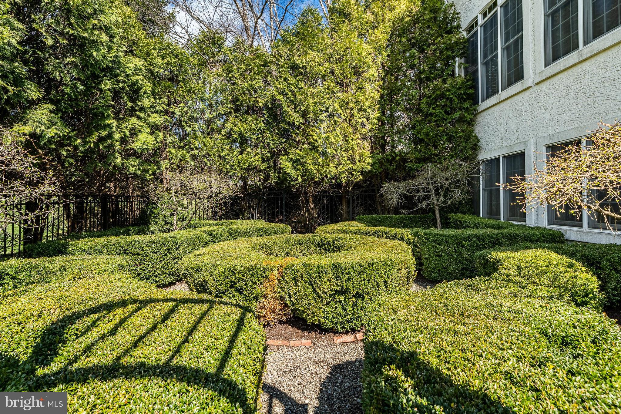 BAYARD MEADOWS - Residential