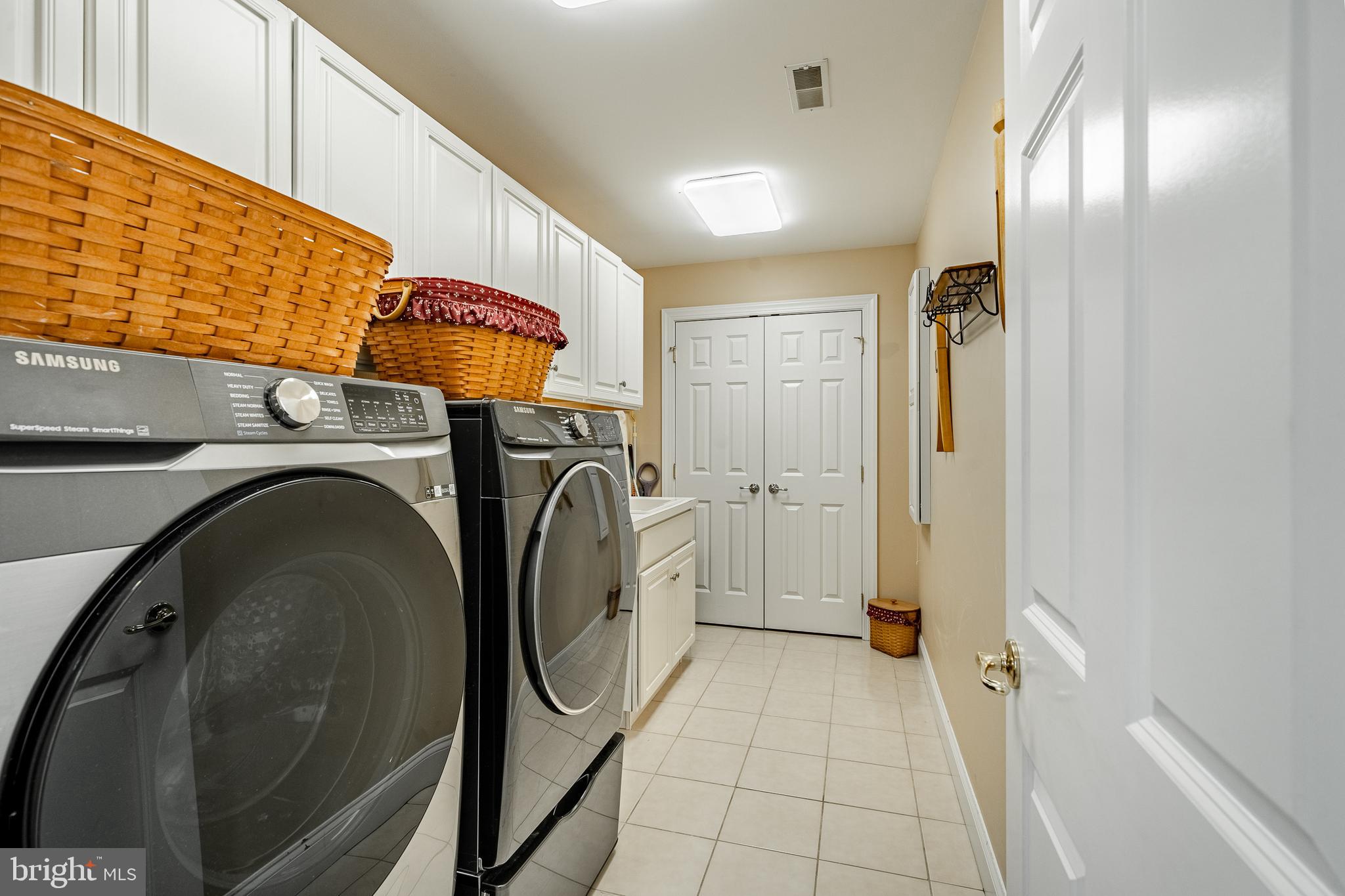 BAYARD MEADOWS - Residential