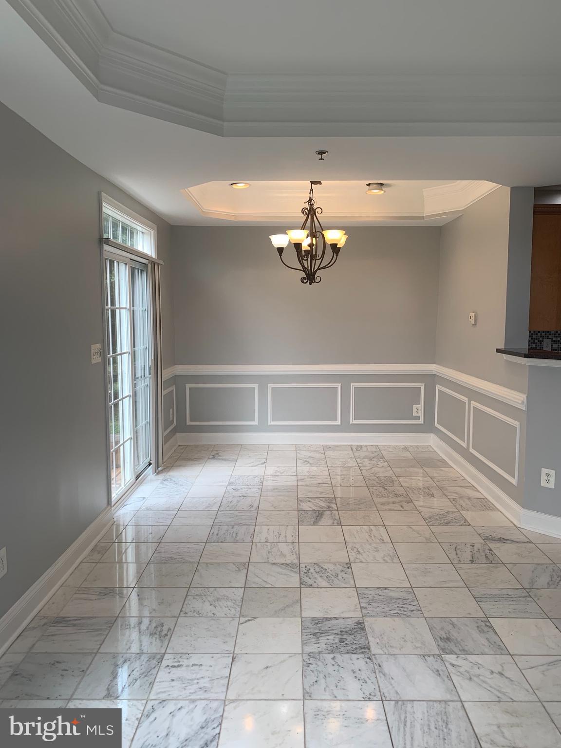 GROVETON WOODS - Residential