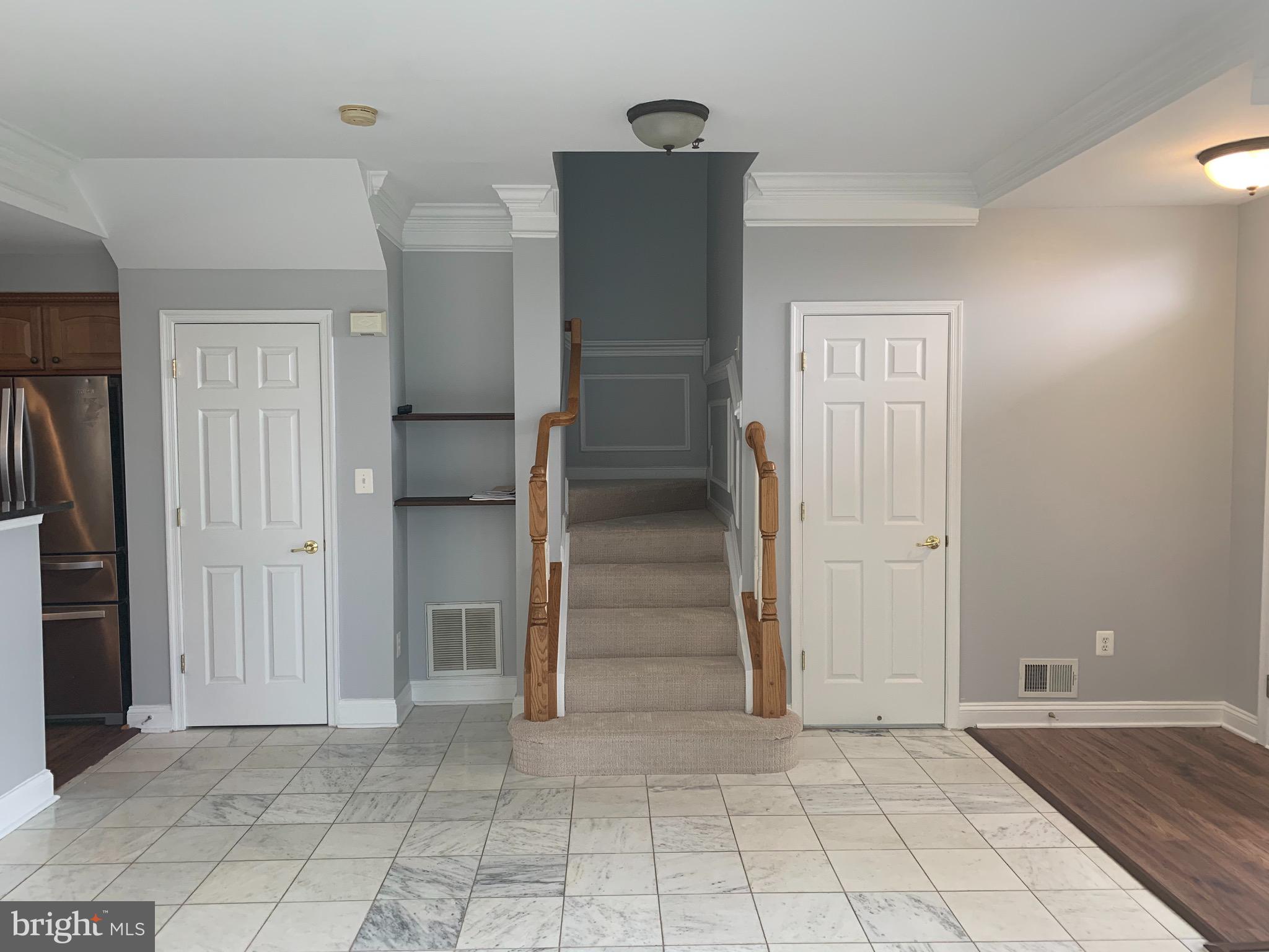 GROVETON WOODS - Residential