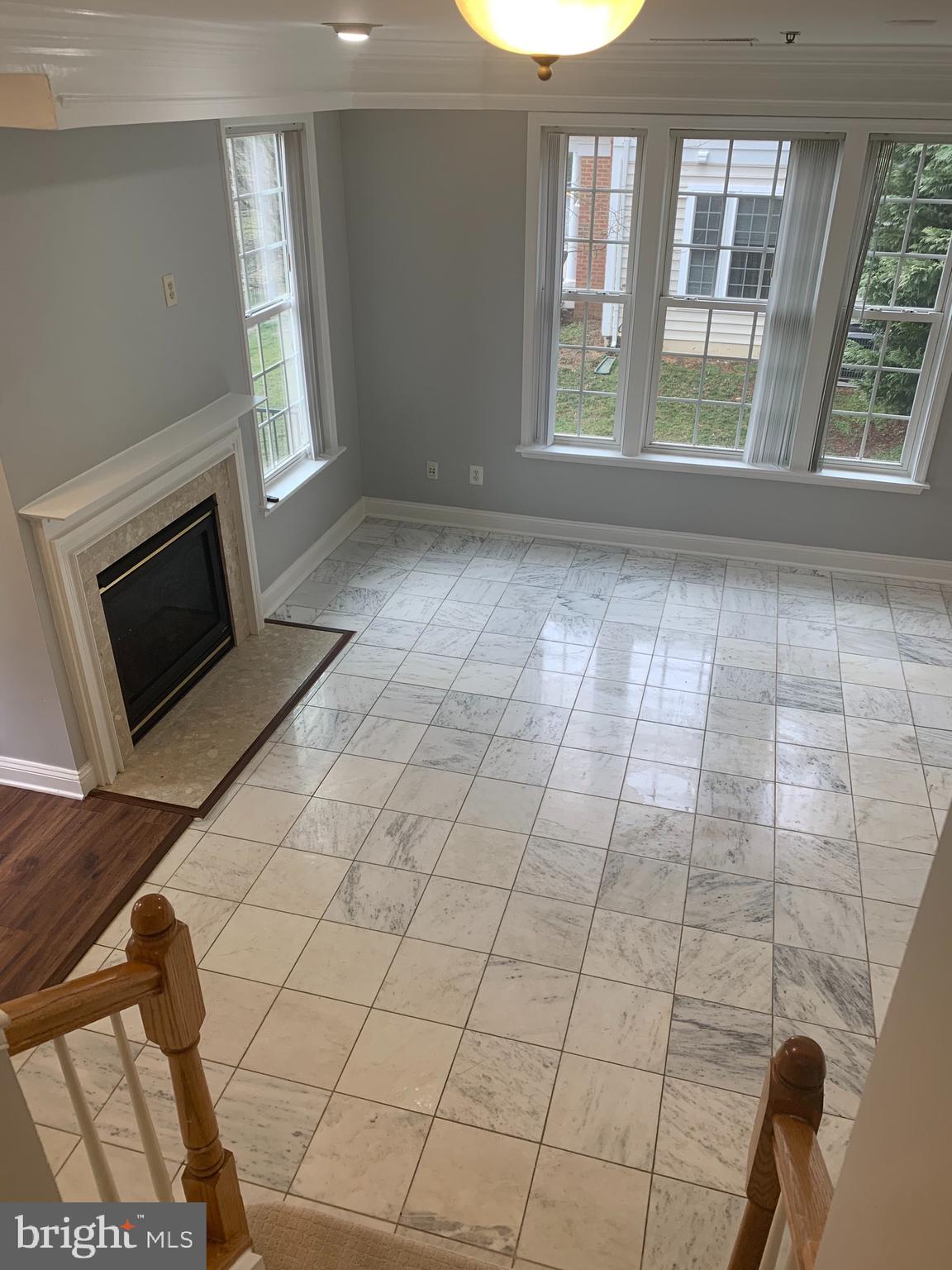 GROVETON WOODS - Residential