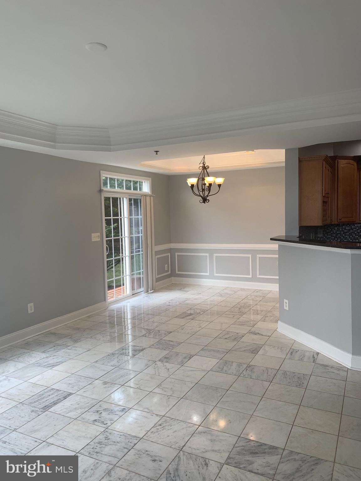 GROVETON WOODS - Residential