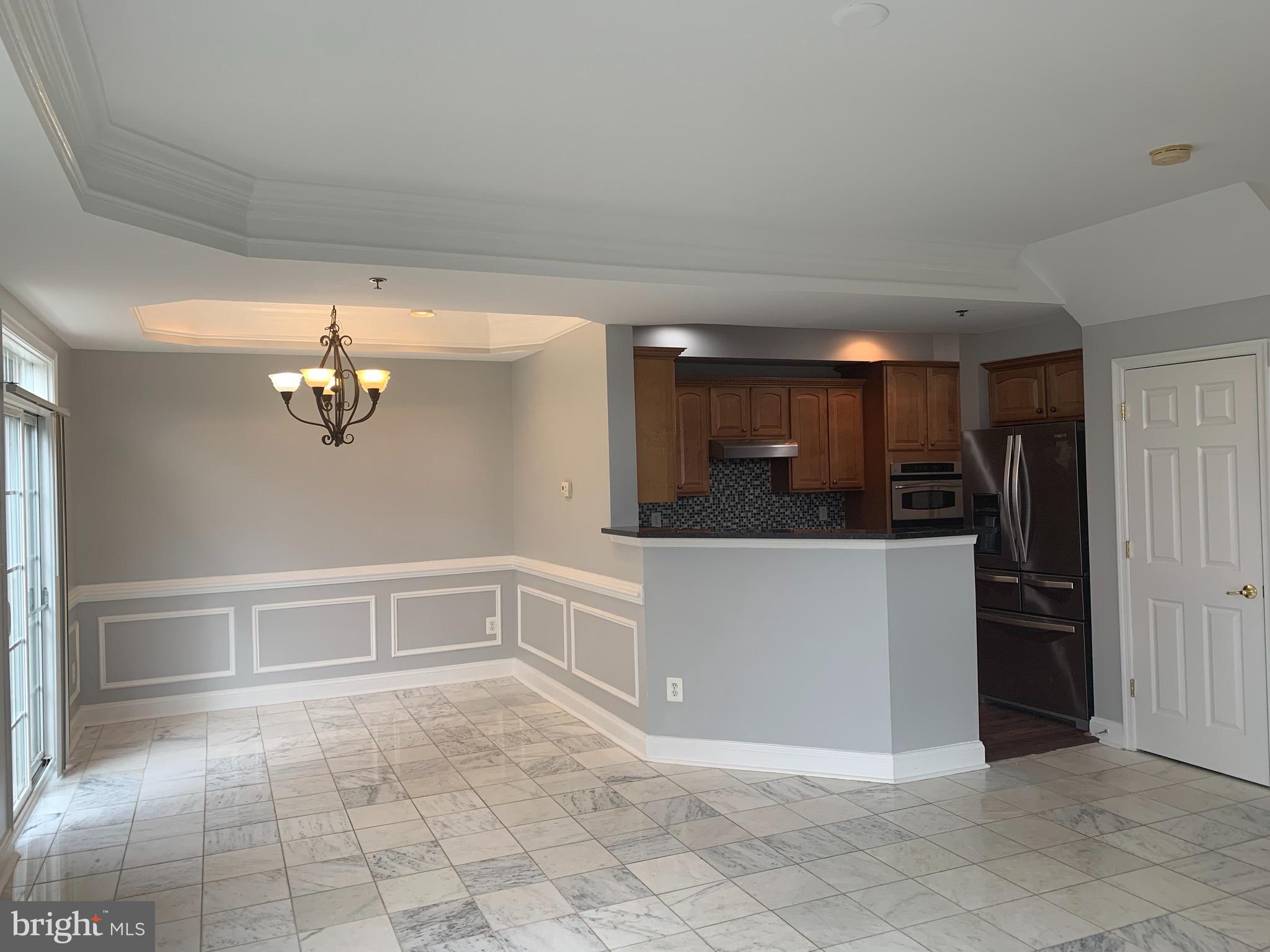 GROVETON WOODS - Residential