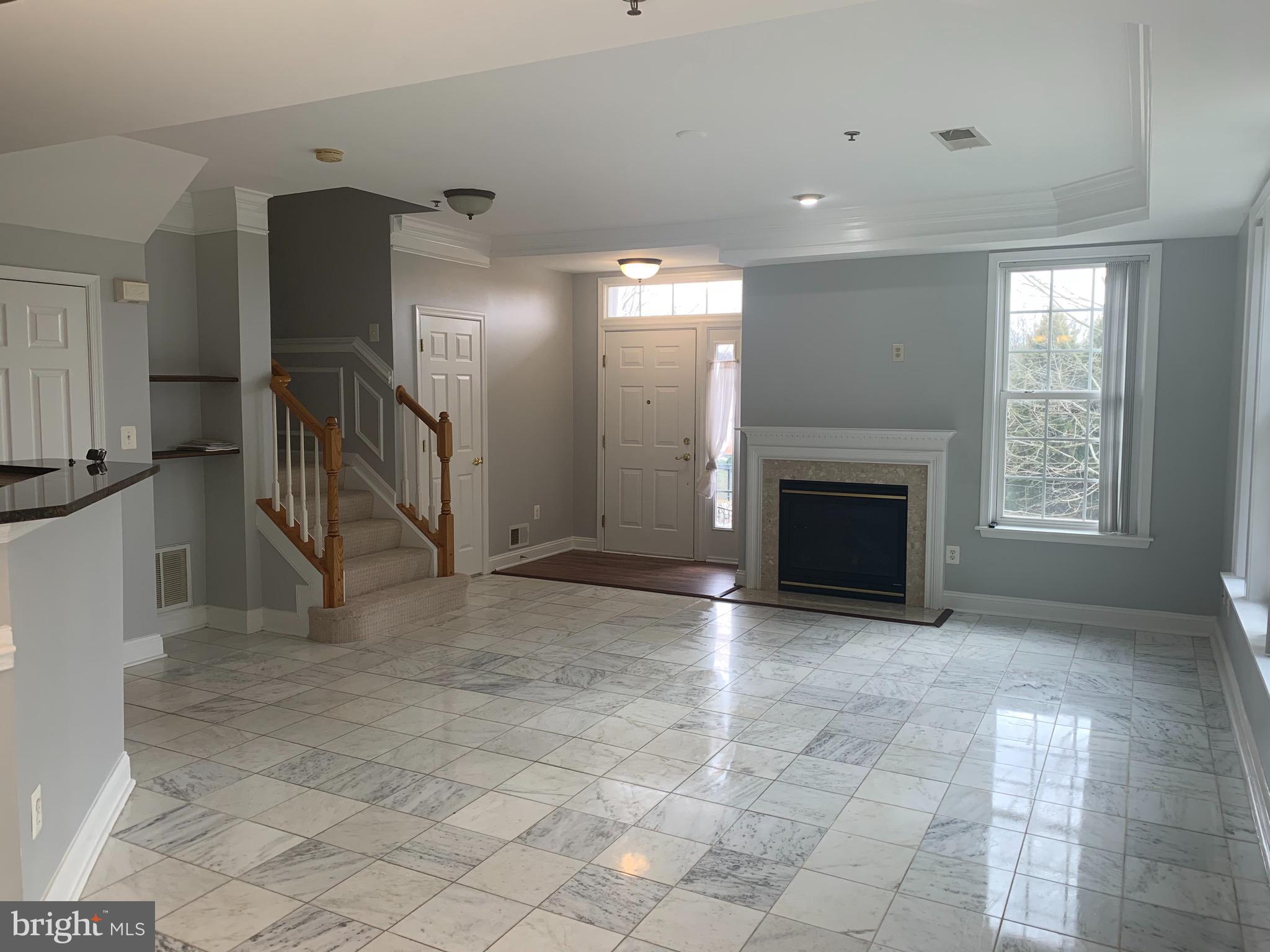 GROVETON WOODS - Residential