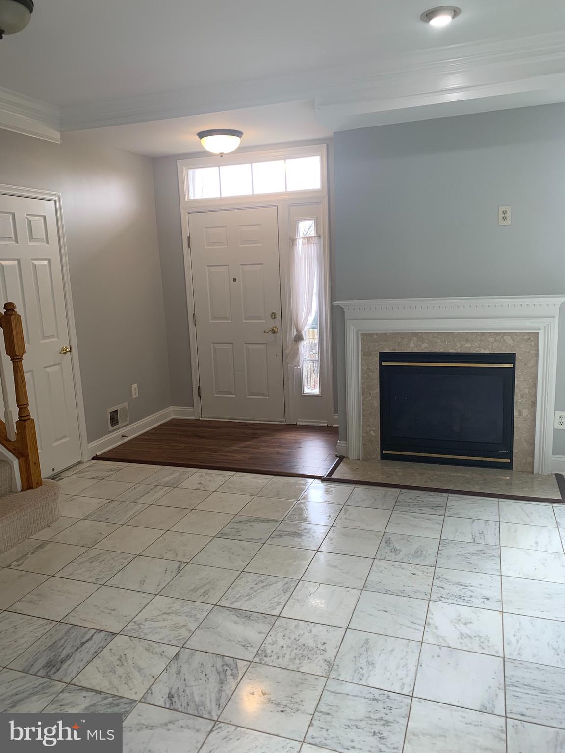 GROVETON WOODS - Residential