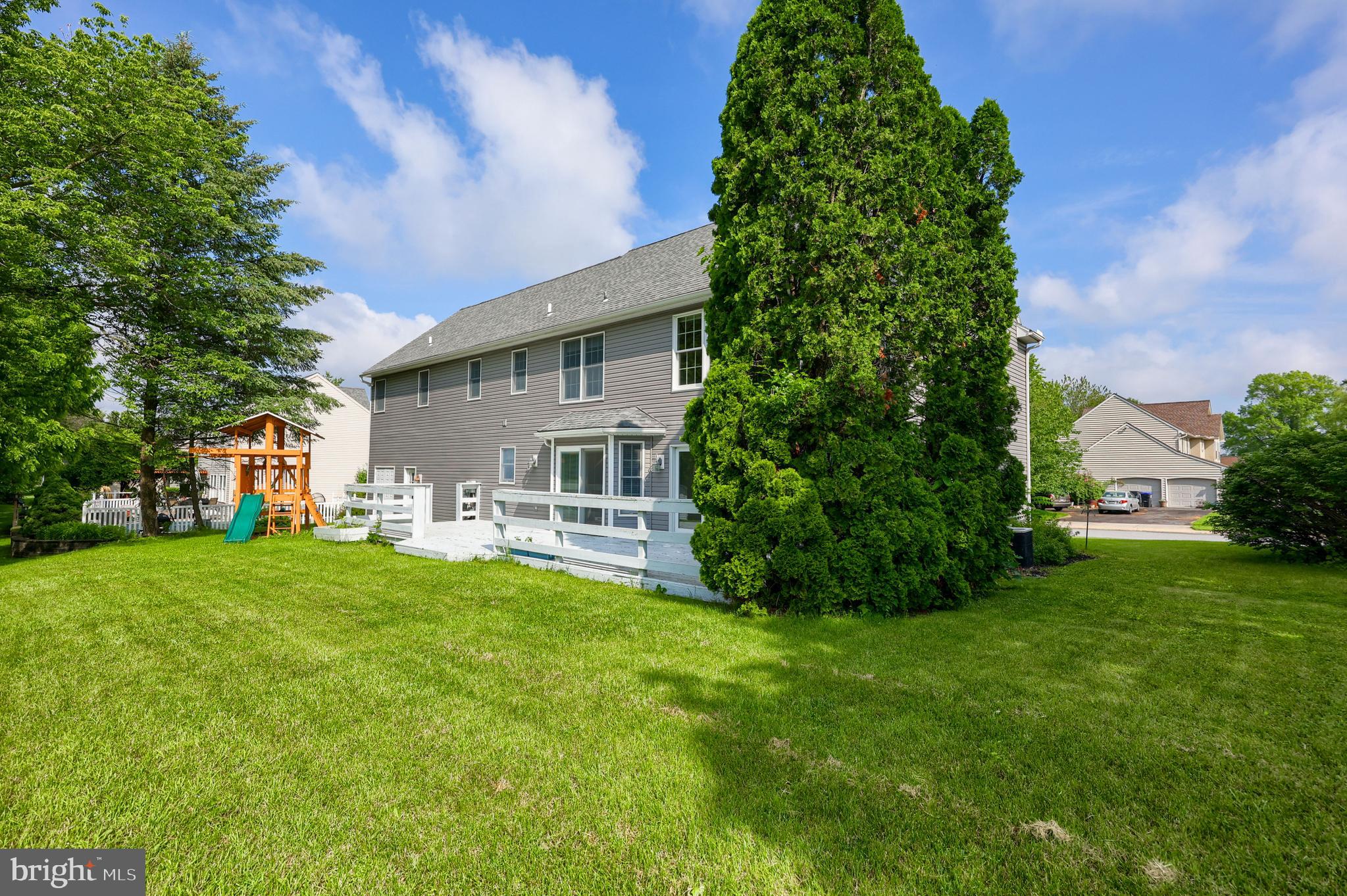 LAPP RIDGE - Residential