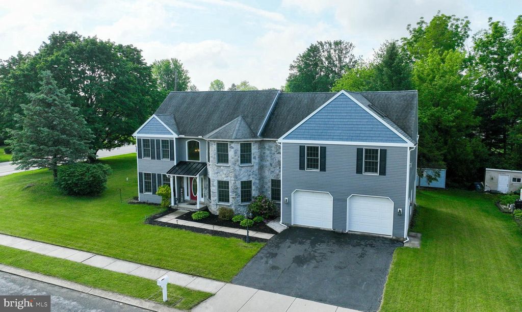 Photo of 2461 Impala Drive, RONKS, PA 17572 (MLS # PALA2071192)