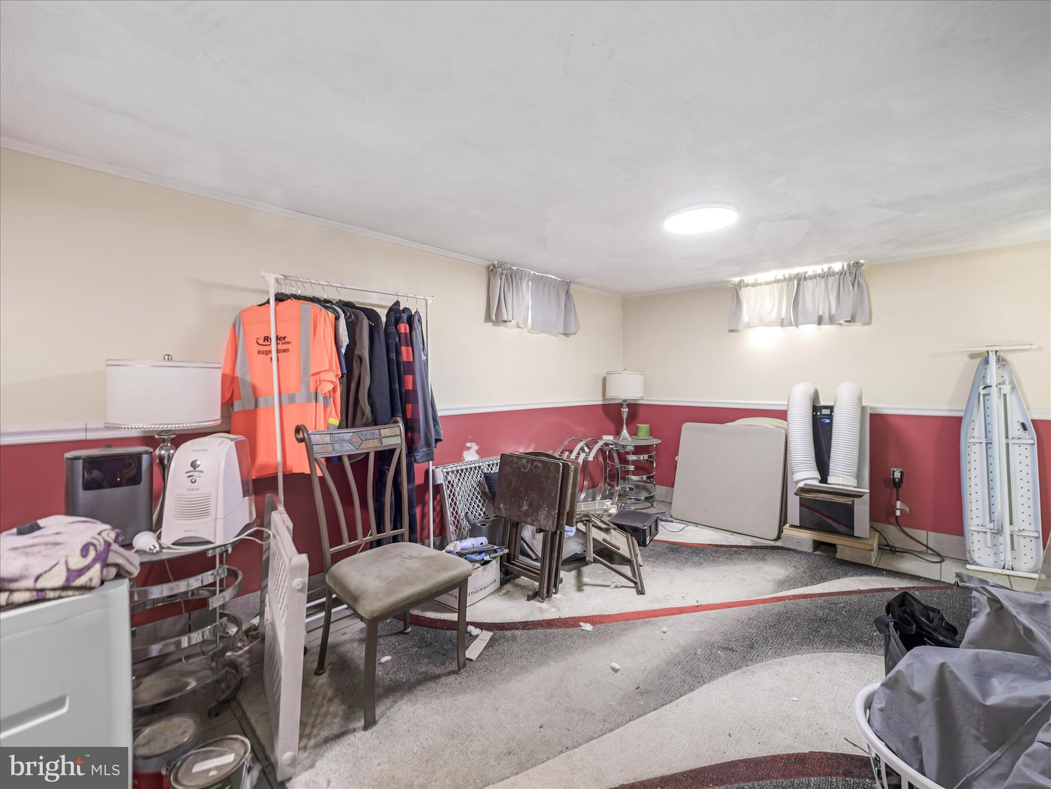 SKY-LIN PARK - Residential