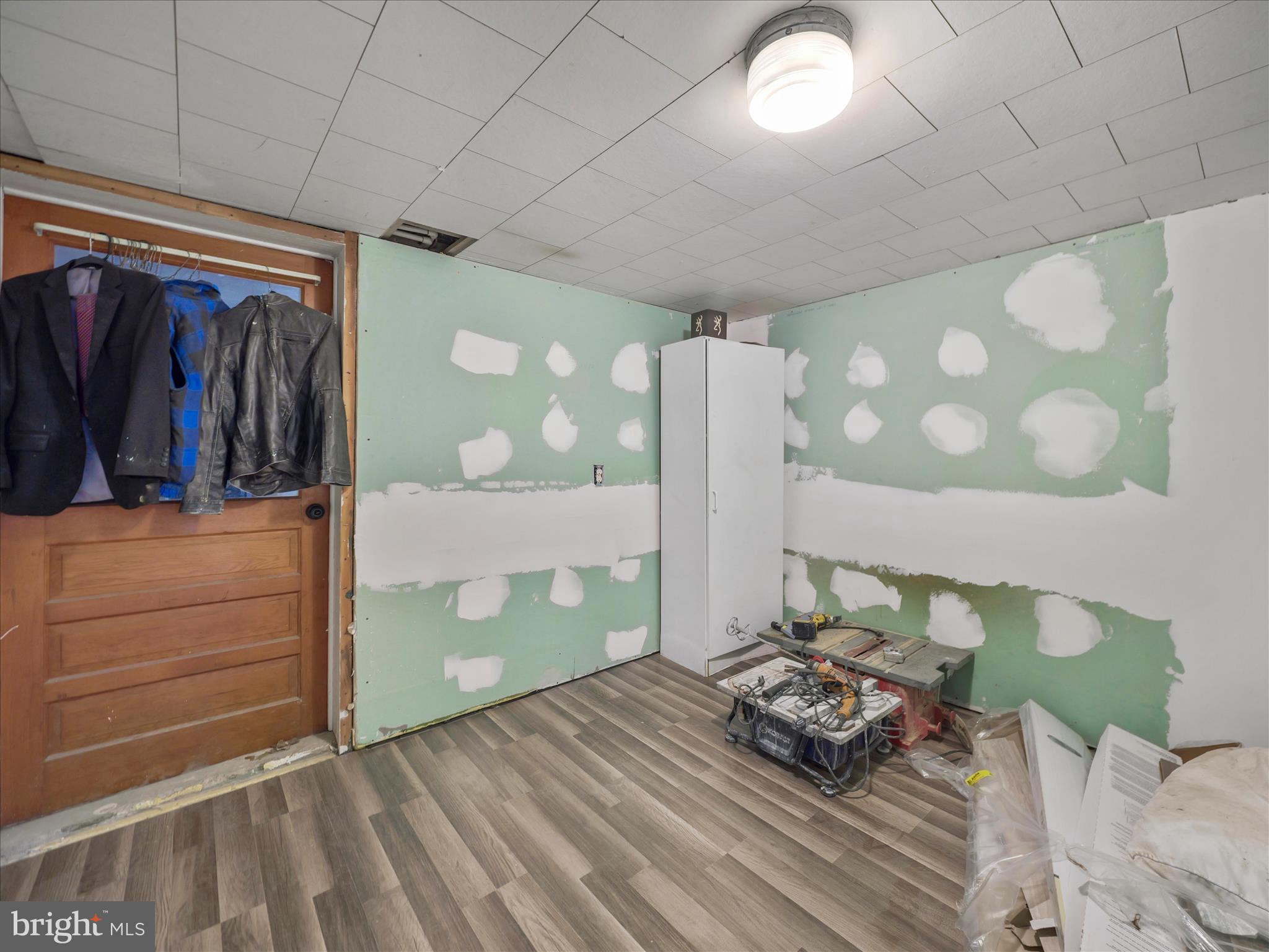 SKY-LIN PARK - Residential