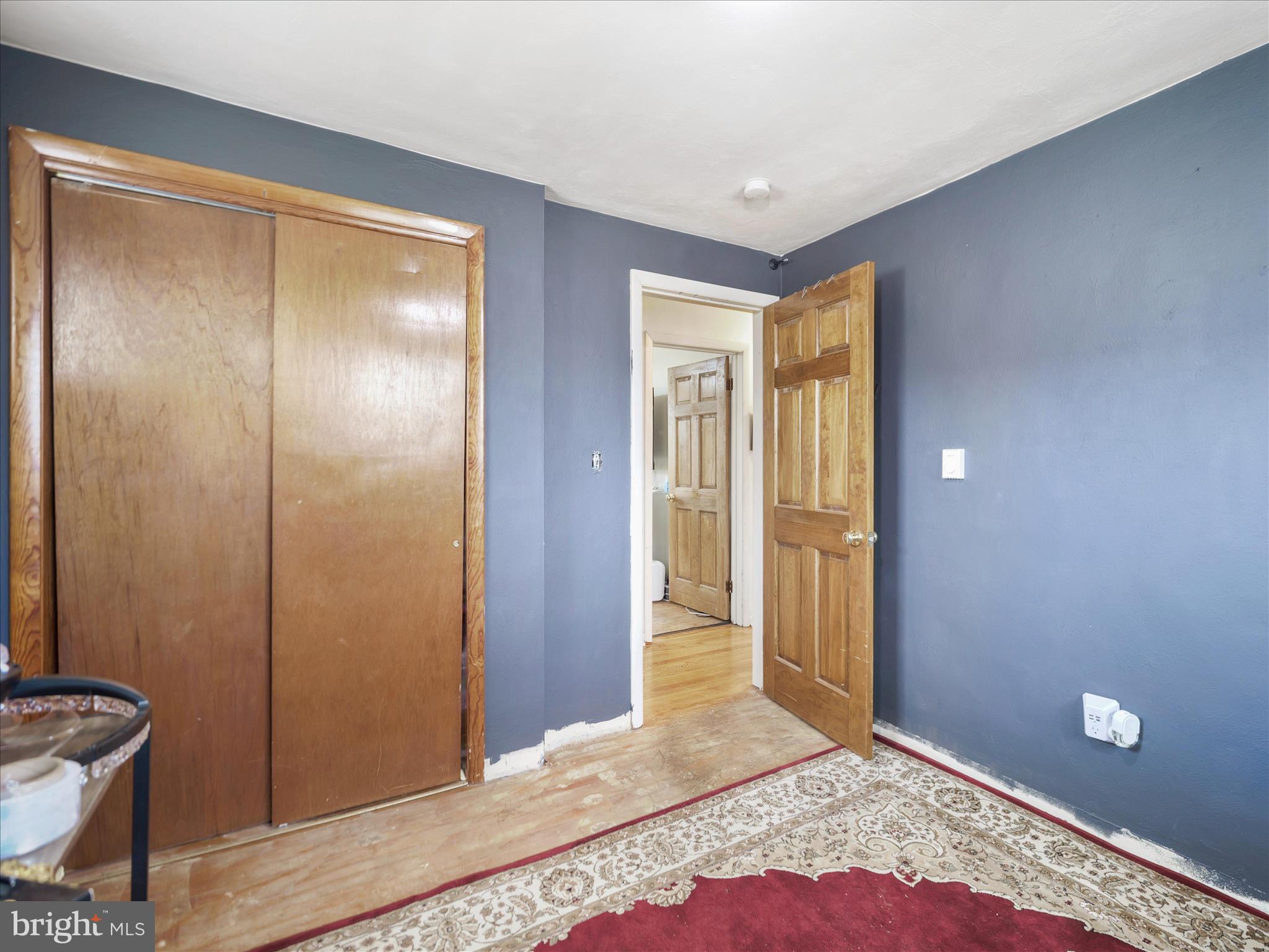 SKY-LIN PARK - Residential