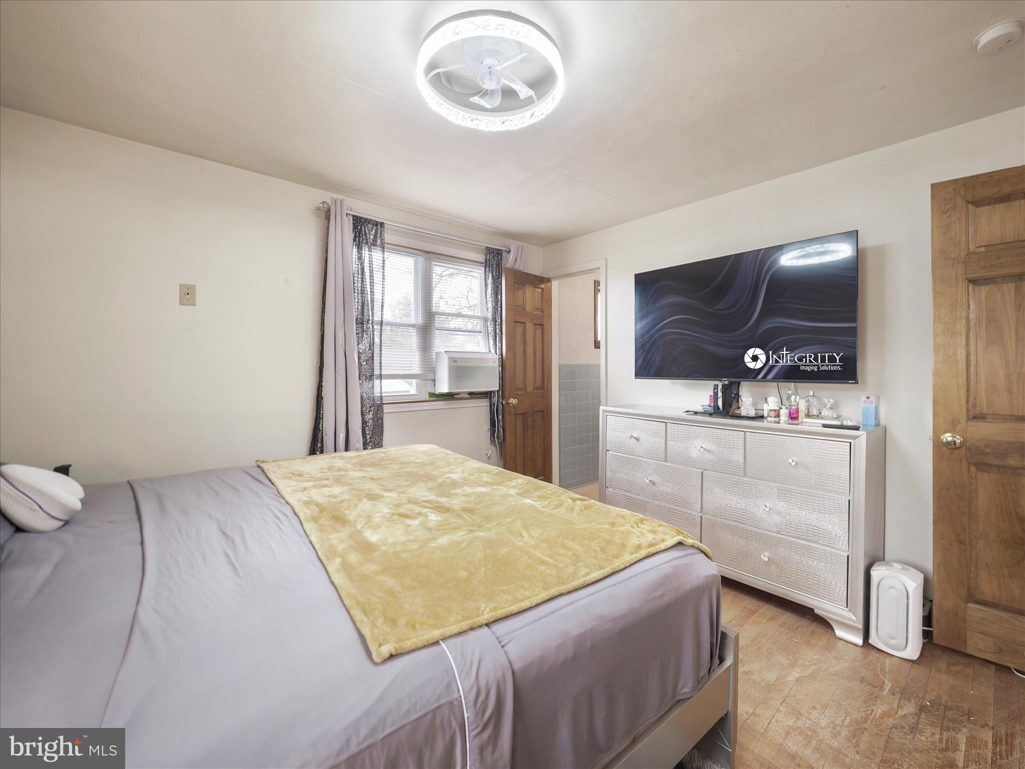 SKY-LIN PARK - Residential