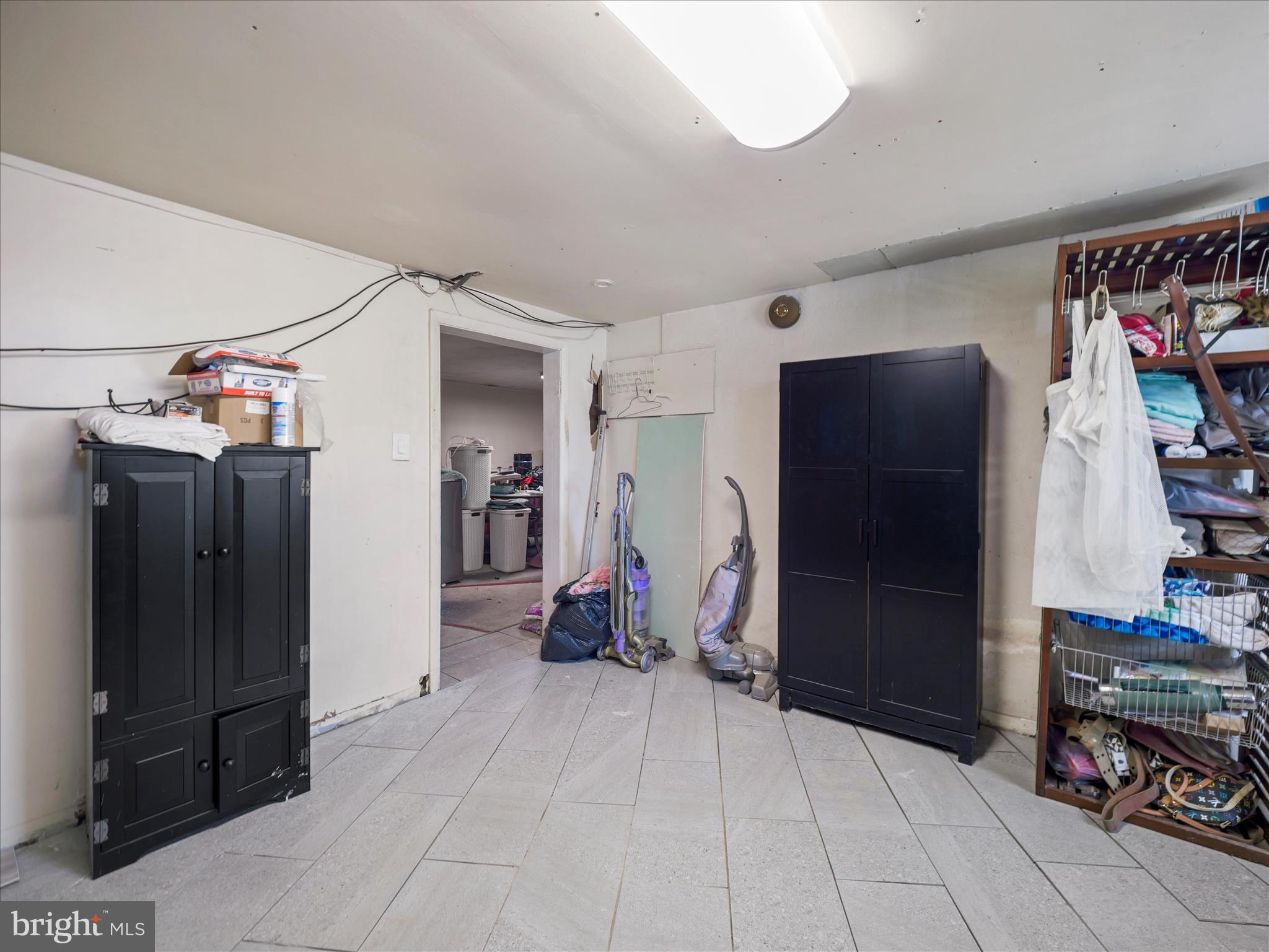 SKY-LIN PARK - Residential