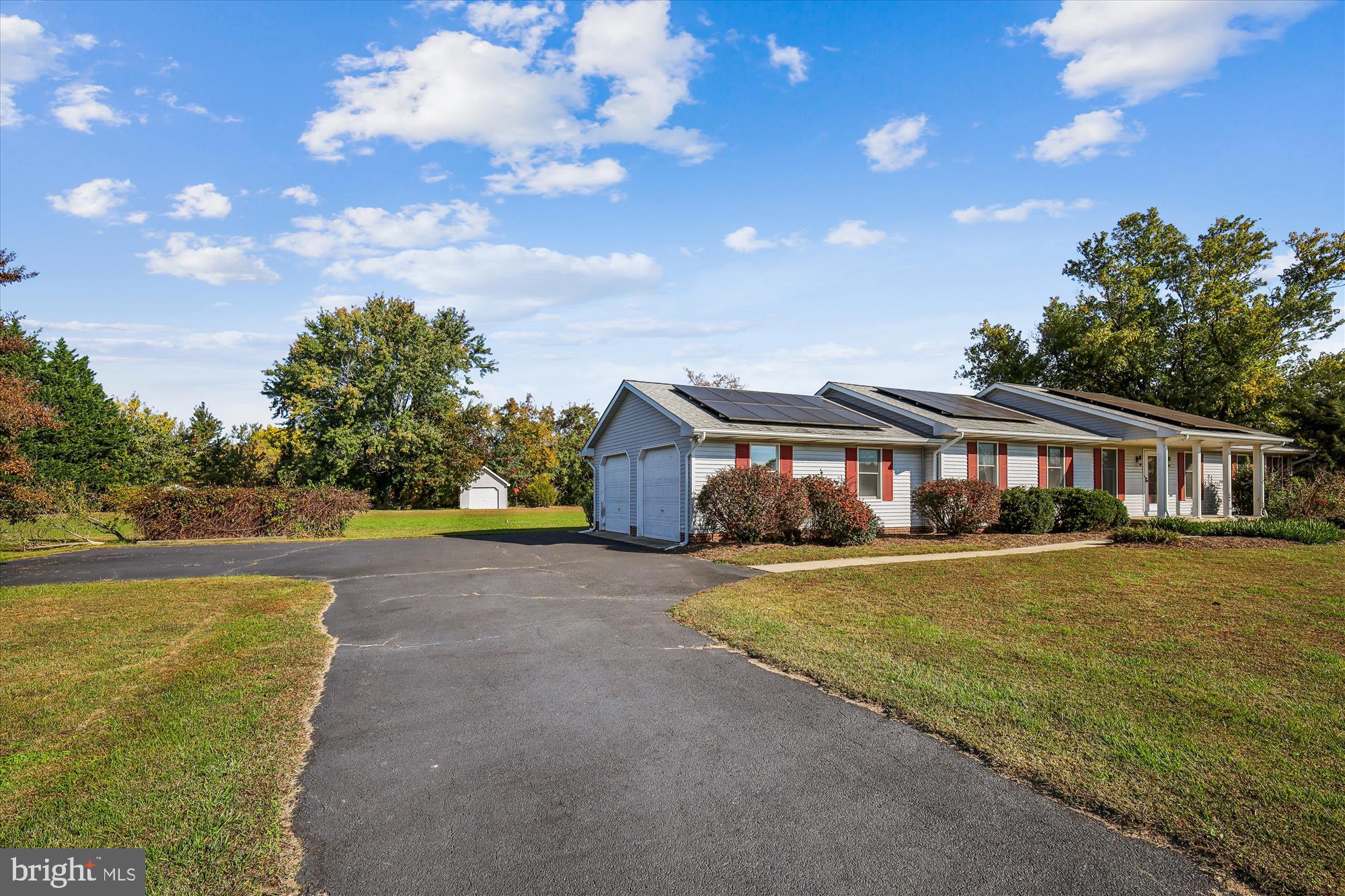 CLAIBORNES LANDING - Residential