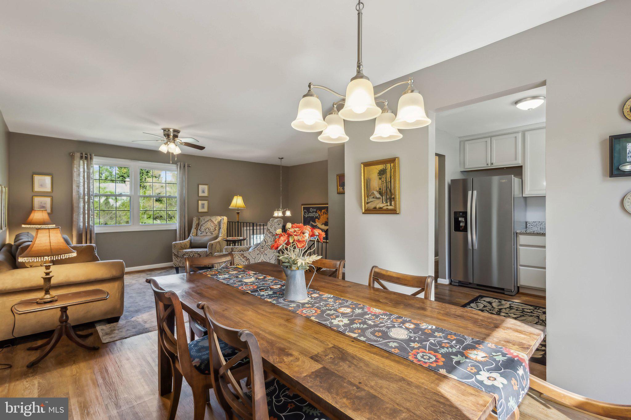 VISTA WOODS - Residential