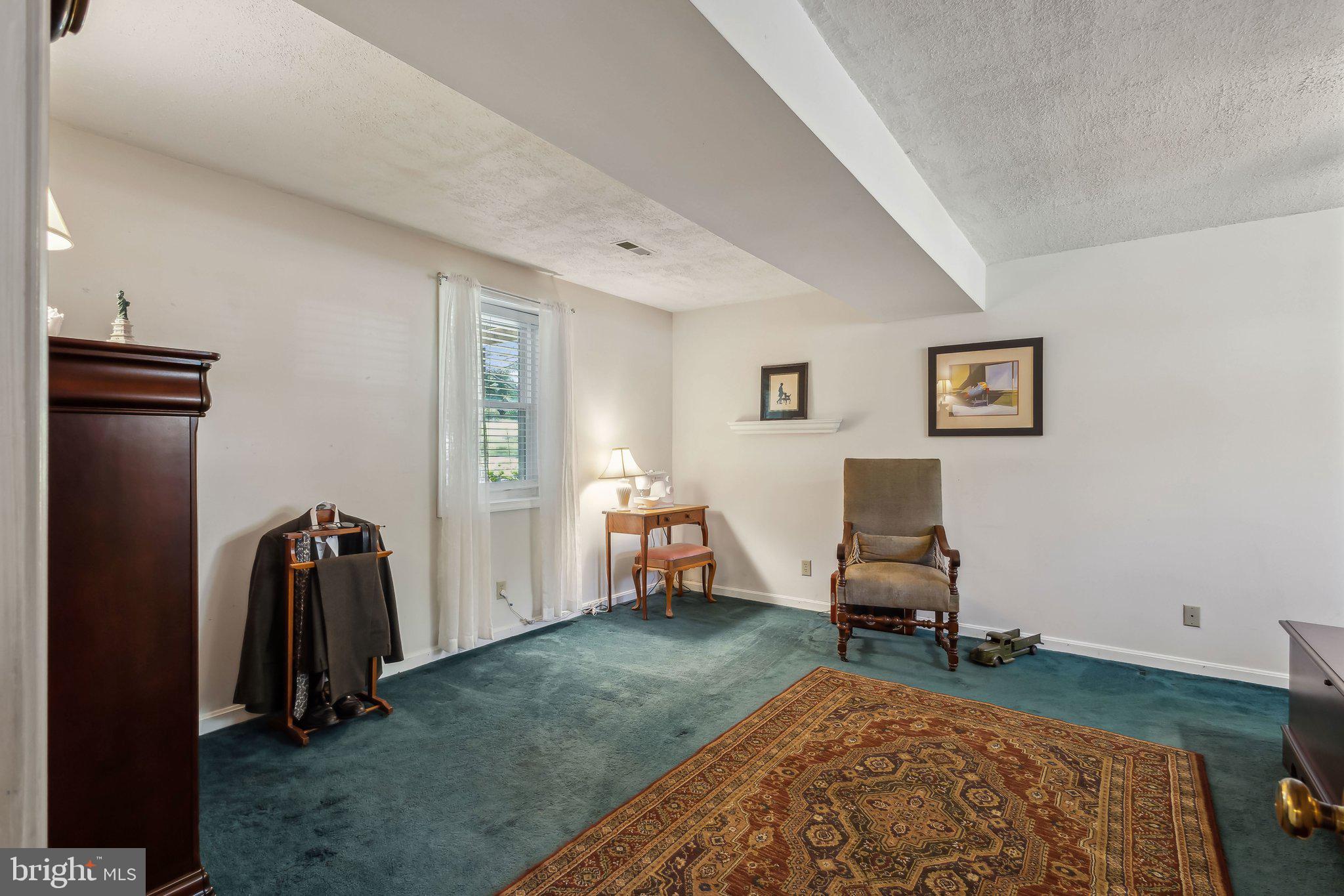 VISTA WOODS - Residential