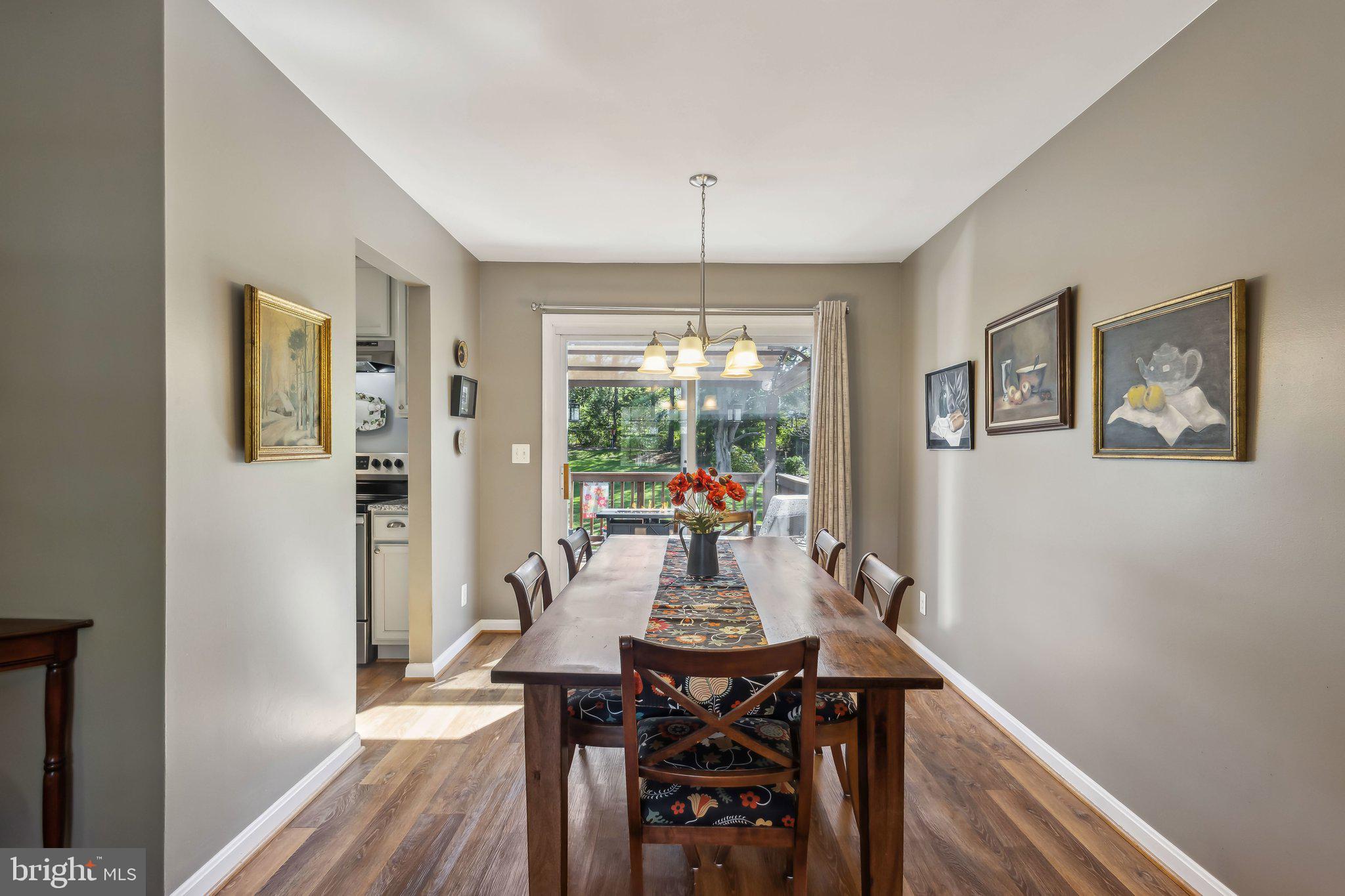 VISTA WOODS - Residential