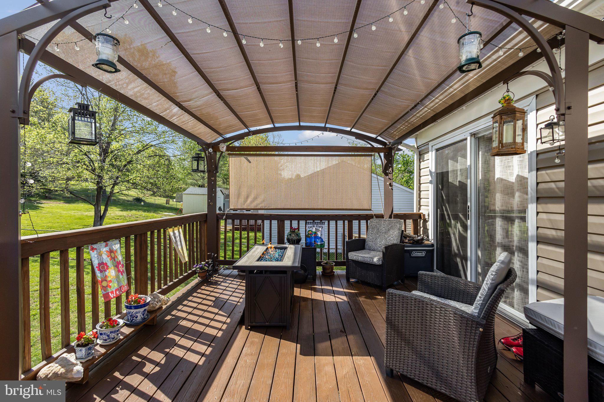 VISTA WOODS - Residential