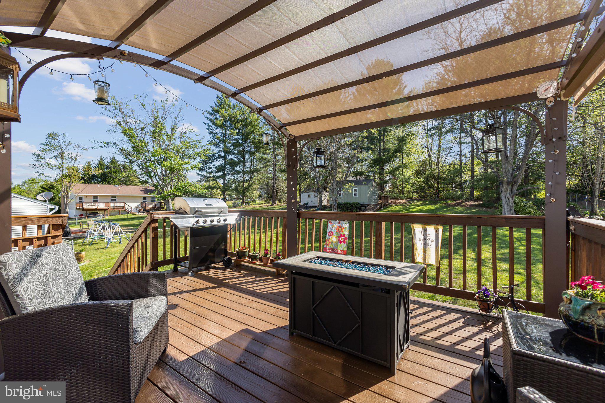 VISTA WOODS - Residential