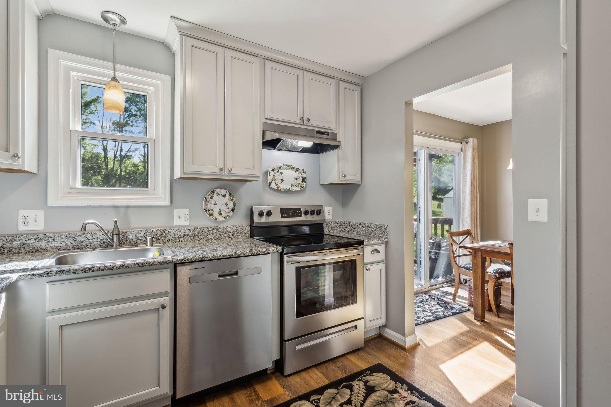 VISTA WOODS - Residential