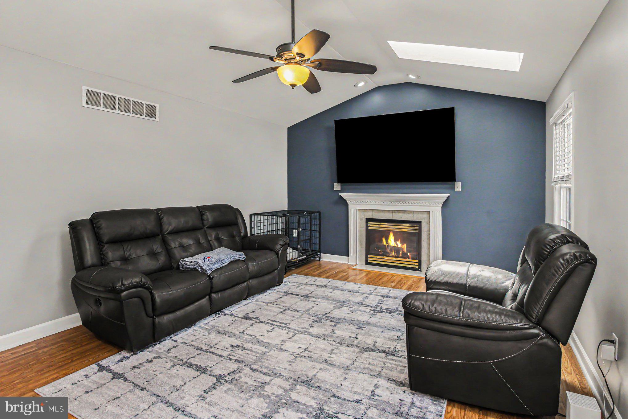 1787 JOANNE COURT