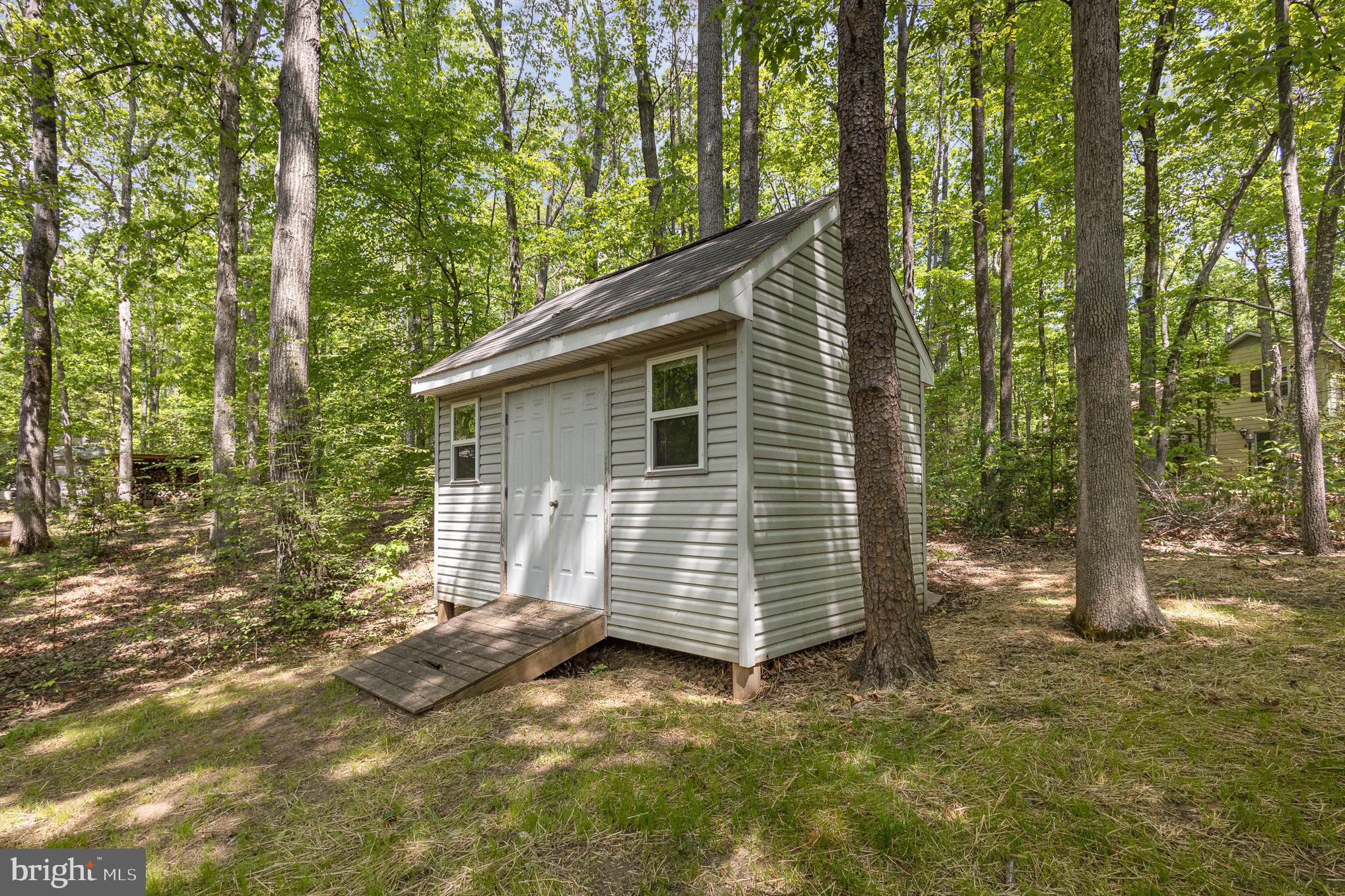 LAKE OF THE WOODS - Residential