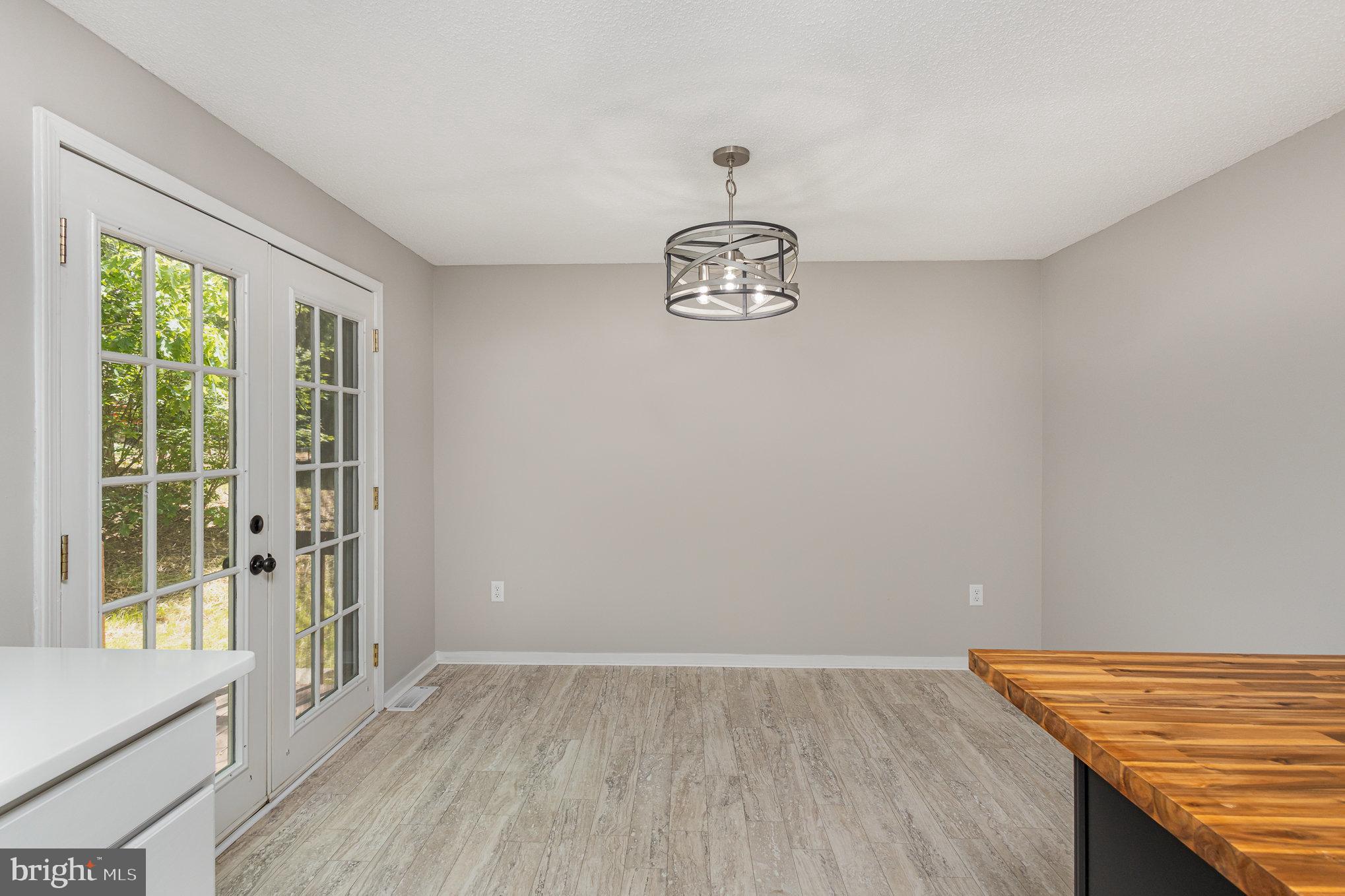 125 CUMBERLAND CIRCLE