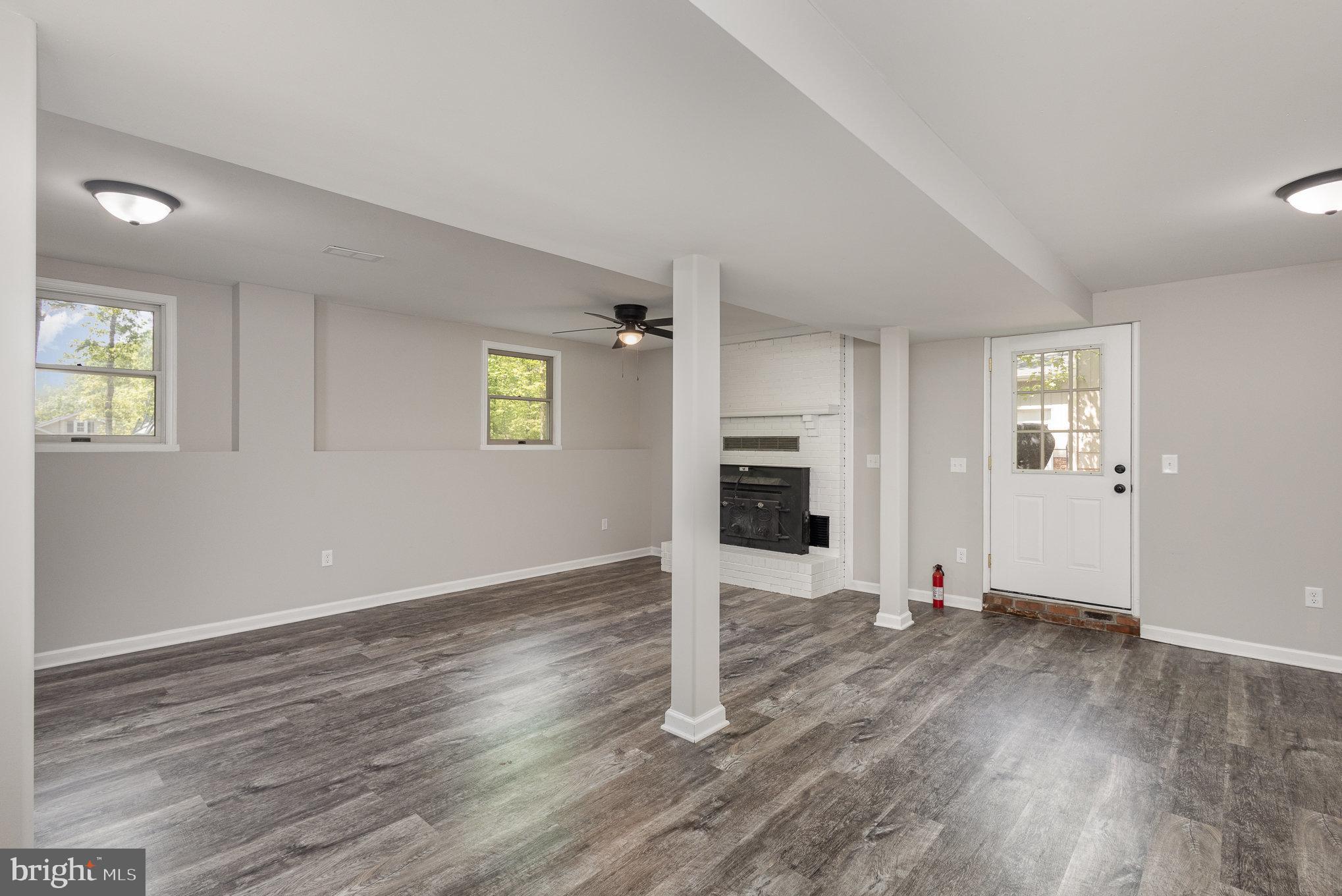 LAKE OF THE WOODS - Residential