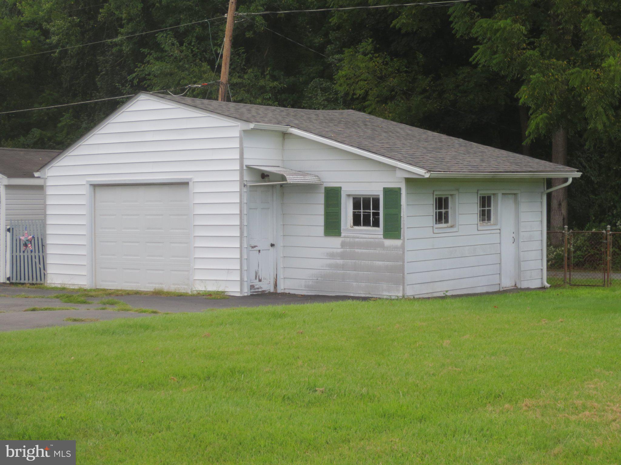 73 FARMDALE ROAD