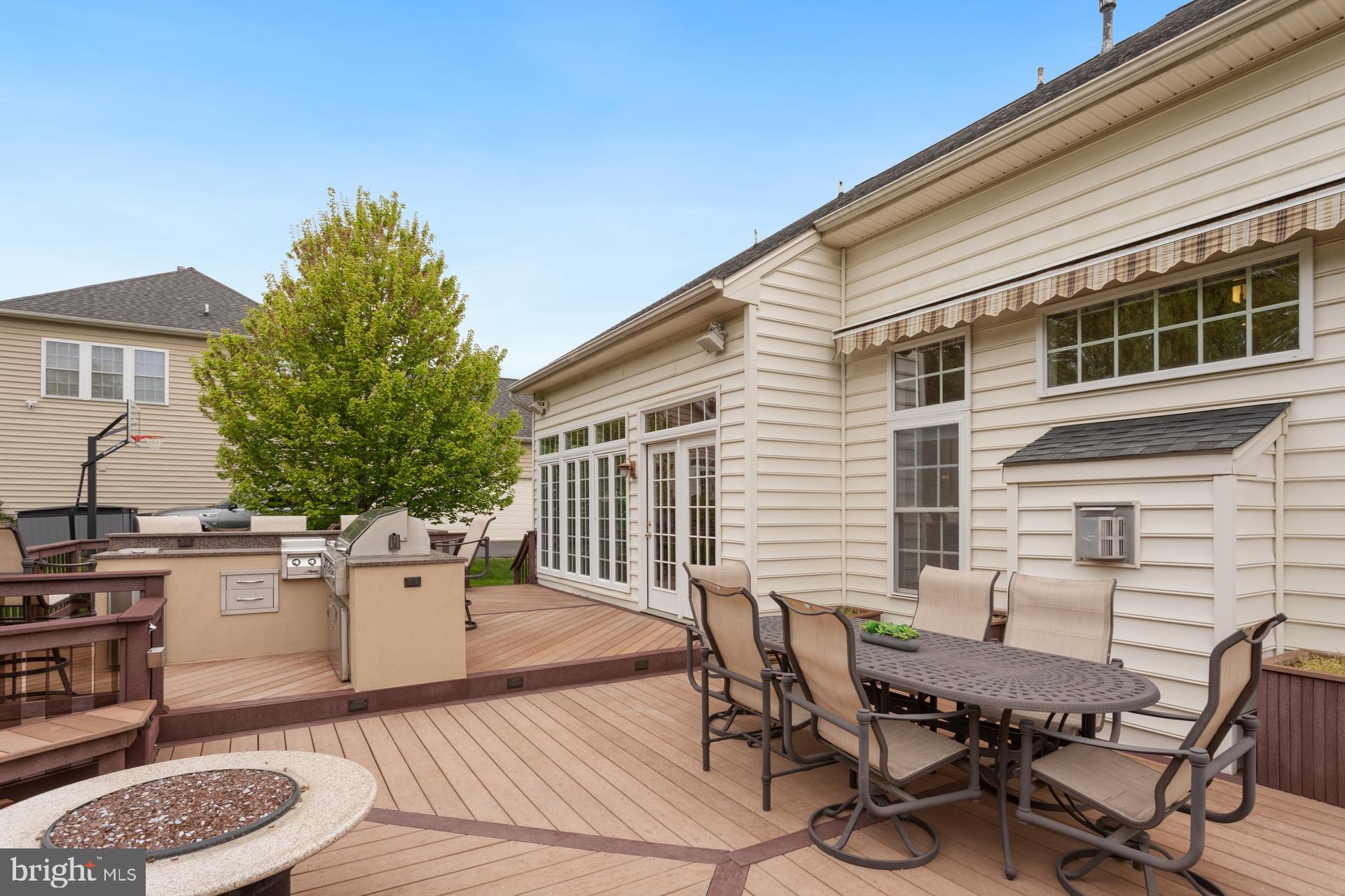 ASHTON RESERVE - Residential